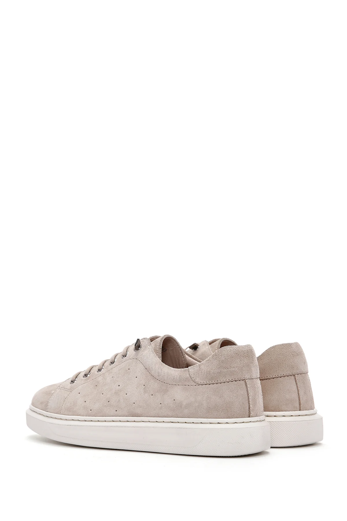 Kadın Bej Bağcıklı Süet Deri Sneaker - Image 5