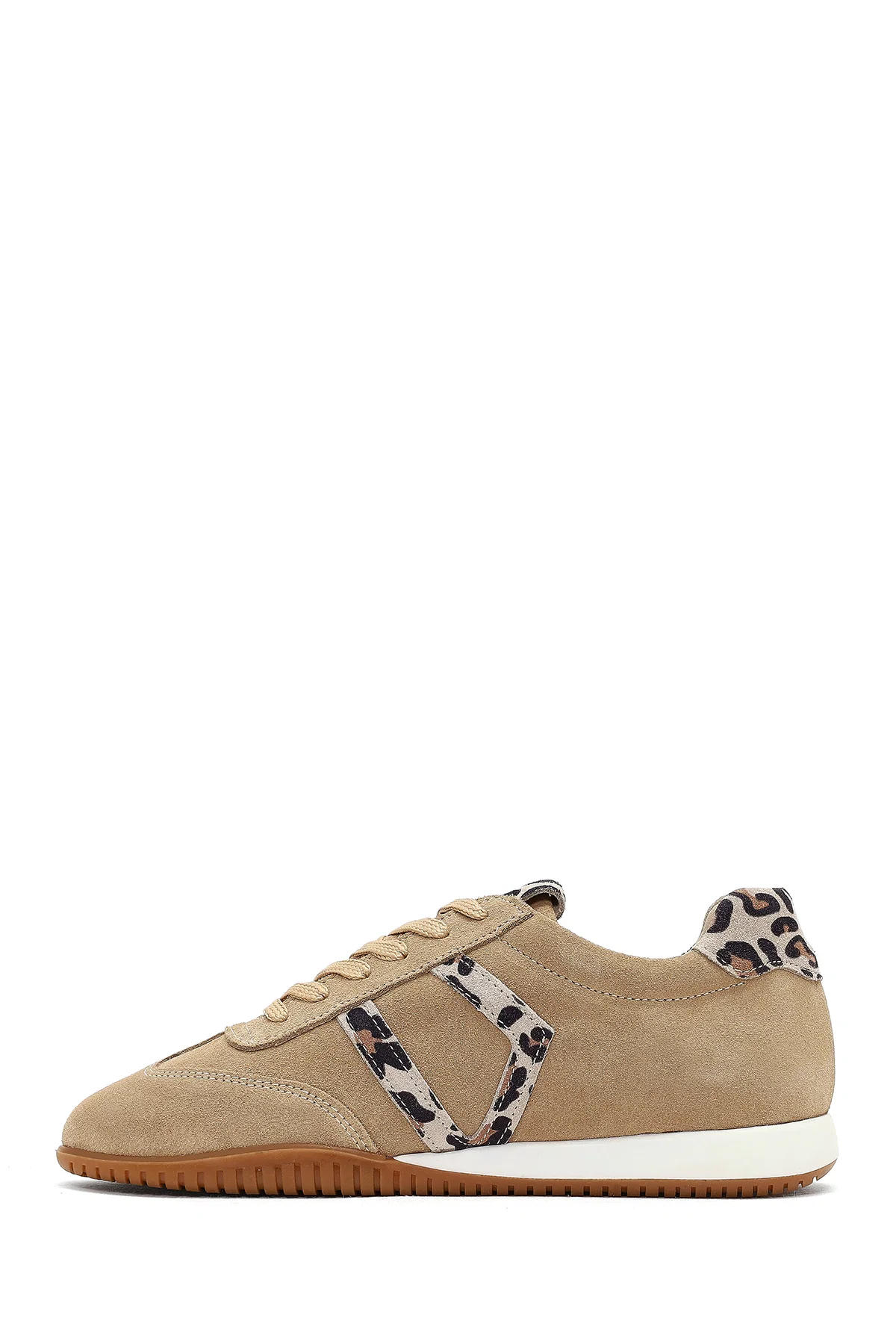 Kadın Bej Bağcıklı Süet Deri Sneaker - Image 2