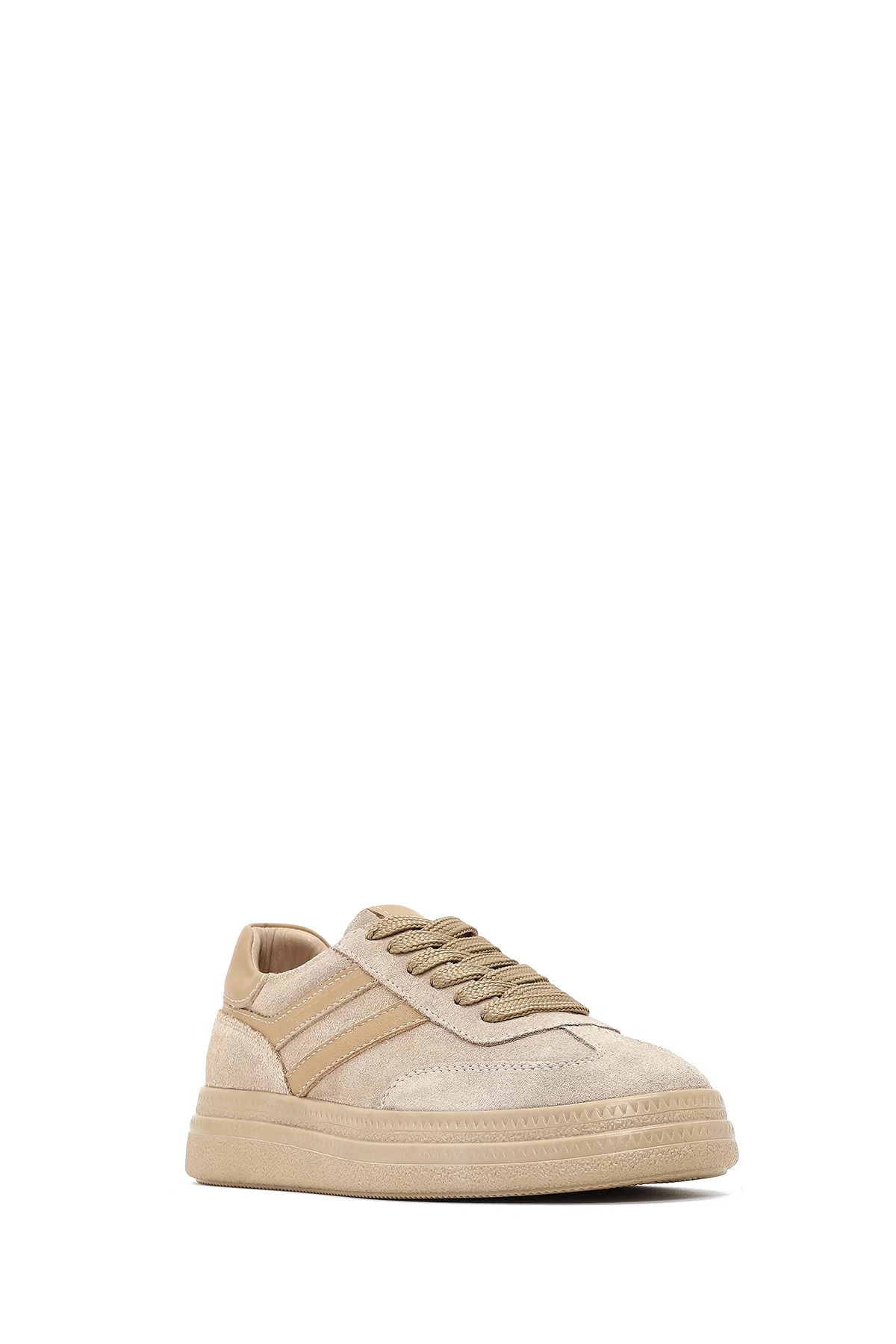 Kadın Bej Bağcıklı Süet Deri Sneaker - Image 6
