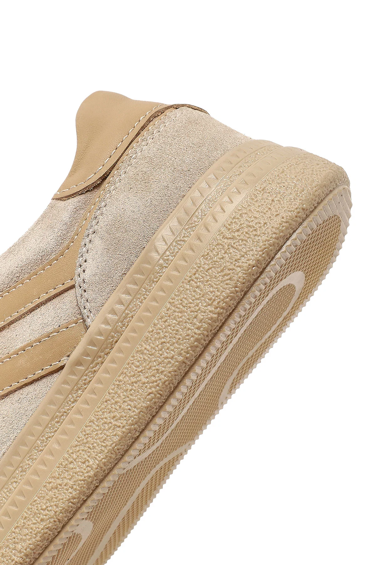 Kadın Bej Bağcıklı Süet Deri Sneaker - Image 8