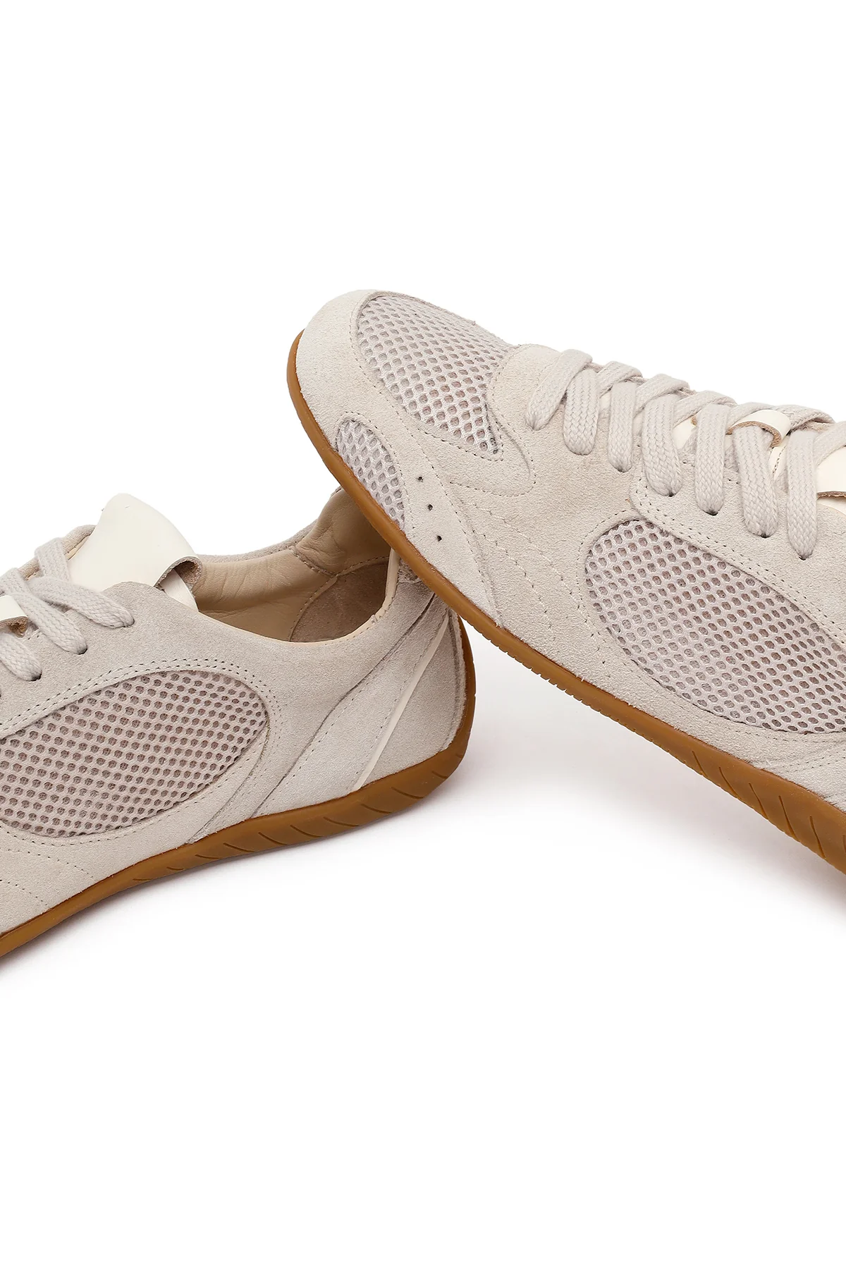 Kadın Bej Bağcıklı Süet Deri Sneaker - Image 10