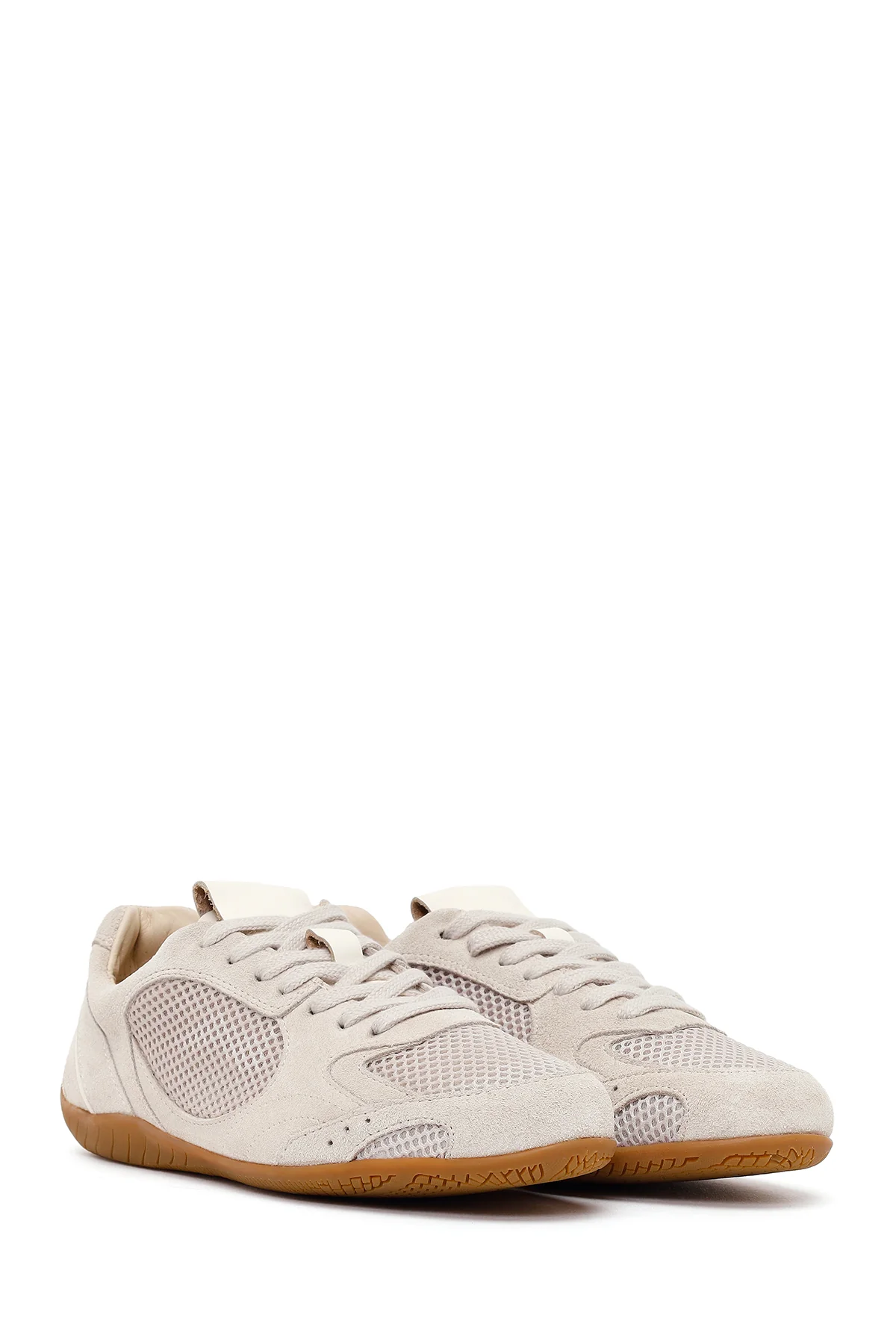 Kadın Bej Bağcıklı Süet Deri Sneaker - Image 2
