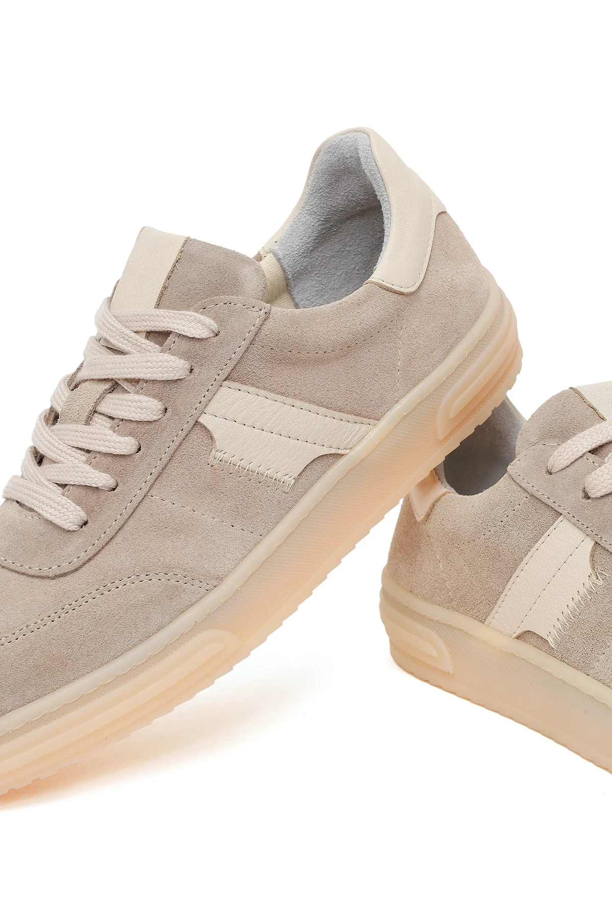 Kadın Bej Bağcıklı Süet Deri Sneaker - Image 10