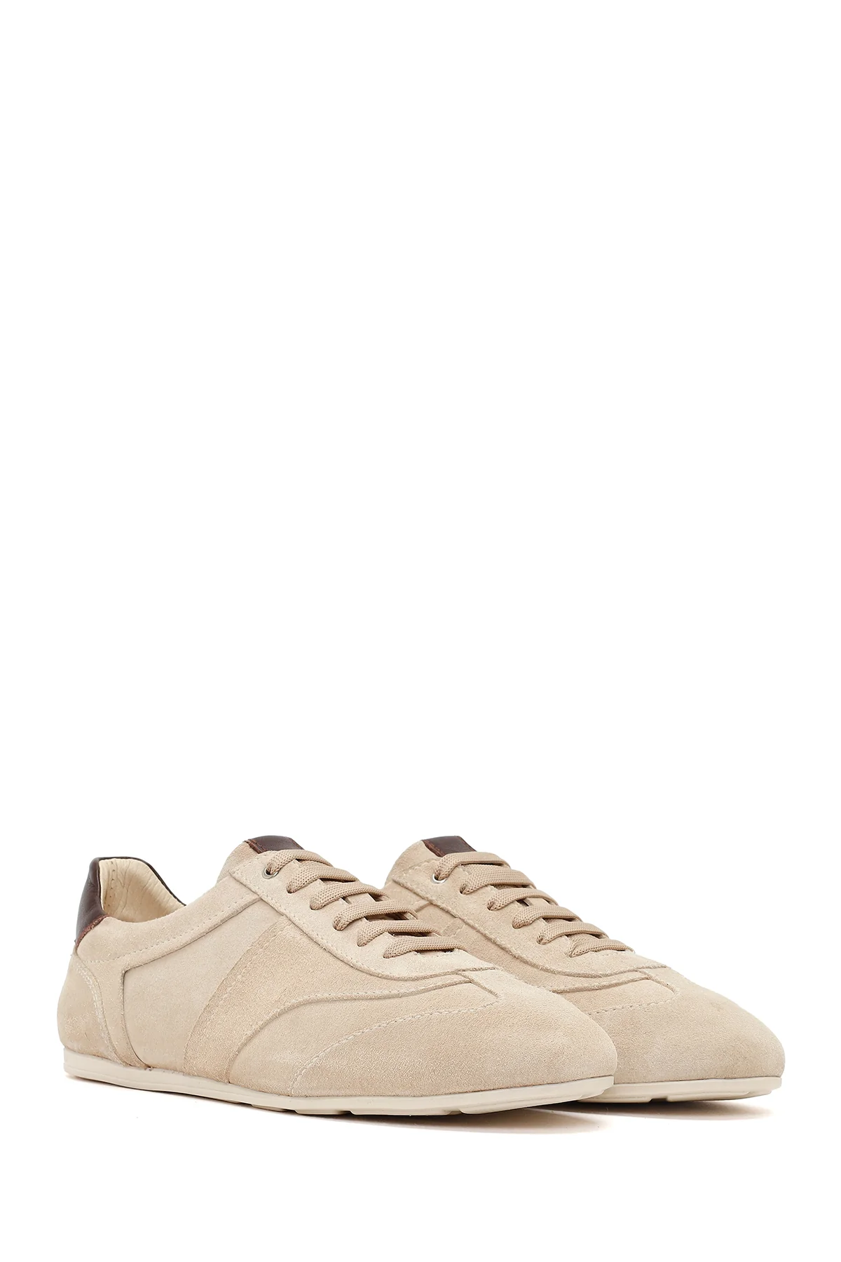 Kadın Bej Bağcıklı Süet Deri Sneaker - Image 2
