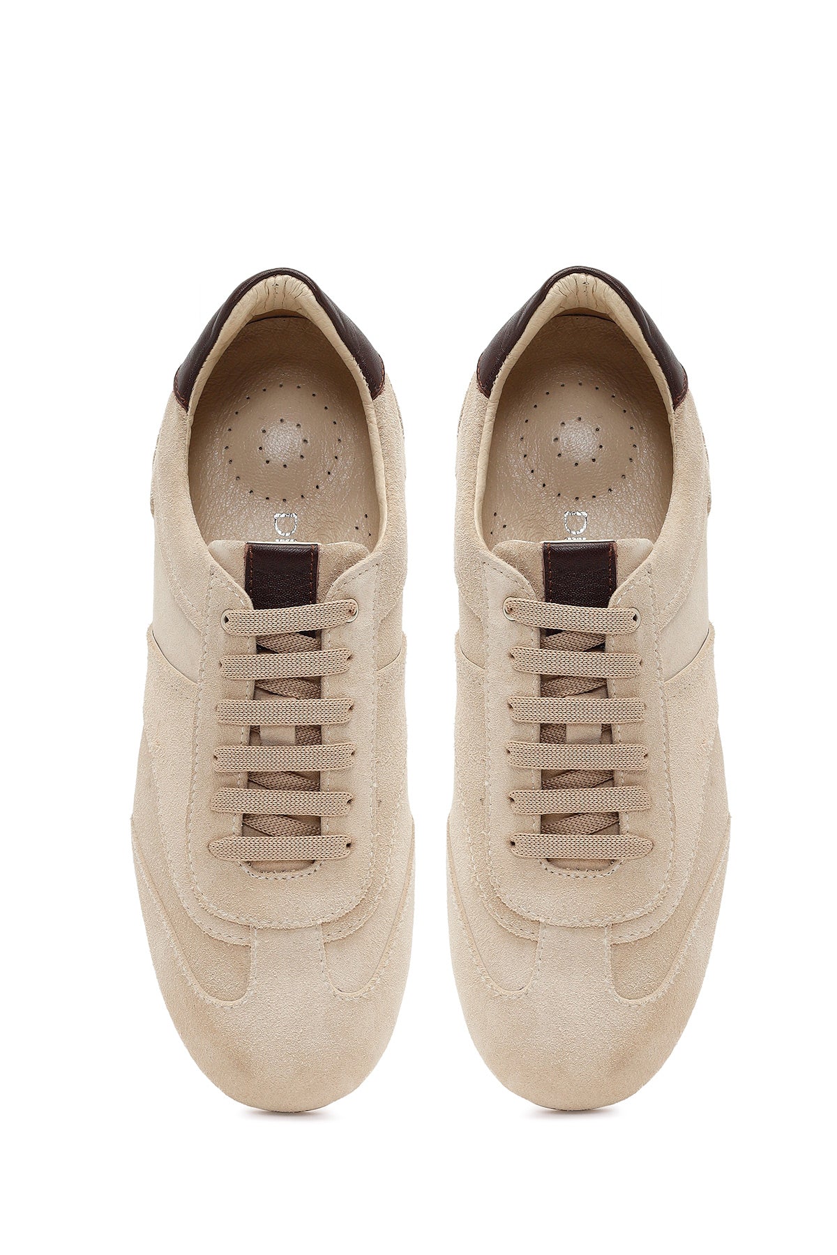 Kadın Bej Bağcıklı Süet Deri Sneaker - Image 4