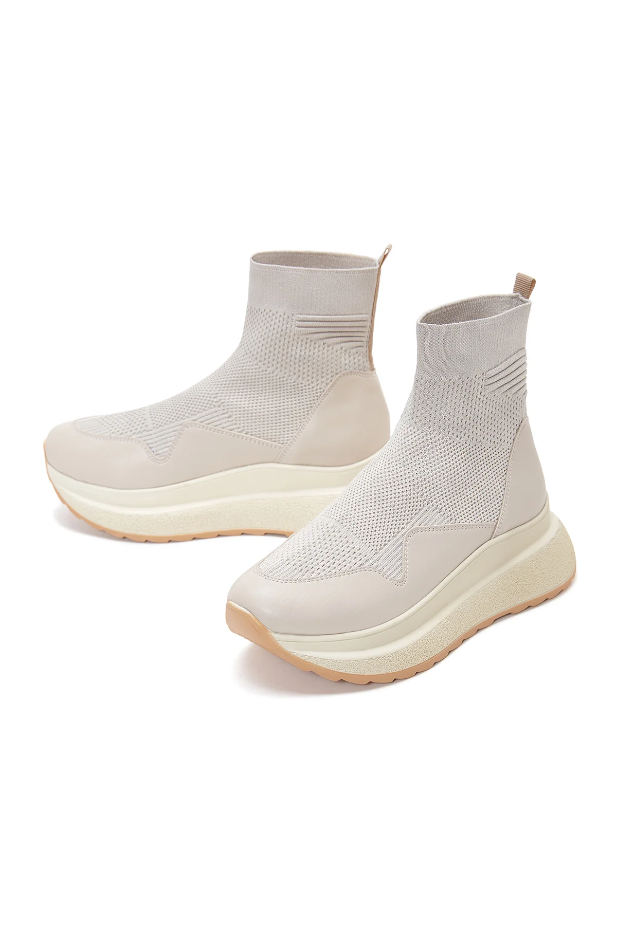 Kadın Bej Bilekli Sneaker - Image 6