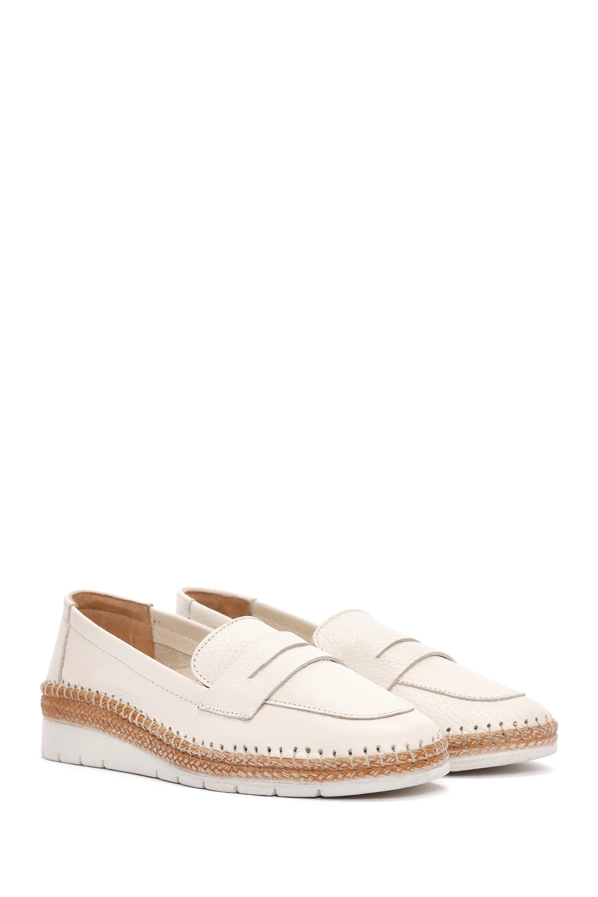 Kadın Bej Deri Comfort Loafer - Image 3