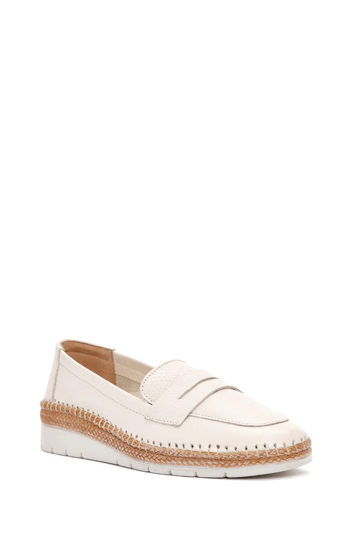 Kadın Bej Deri Comfort Loafer - Image 6