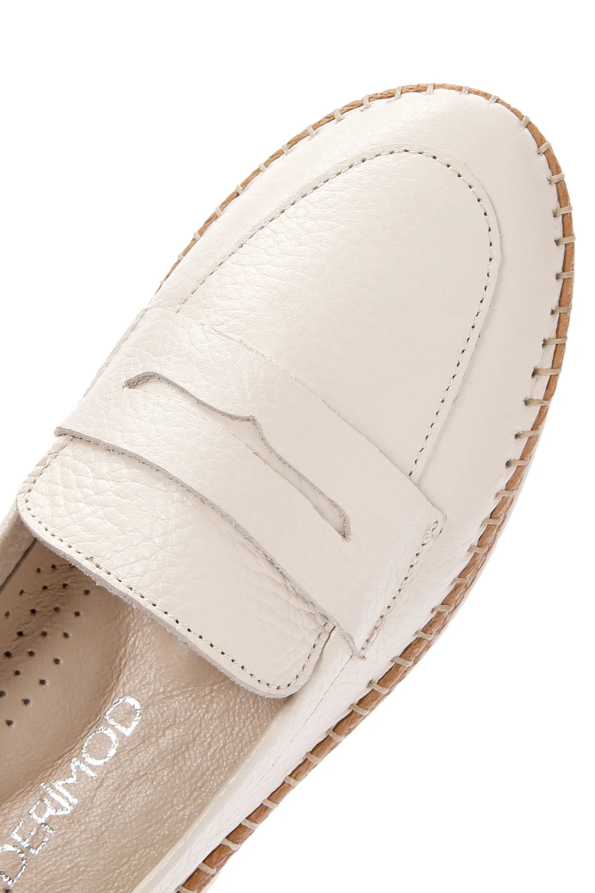 Kadın Bej Deri Comfort Loafer - Image 9