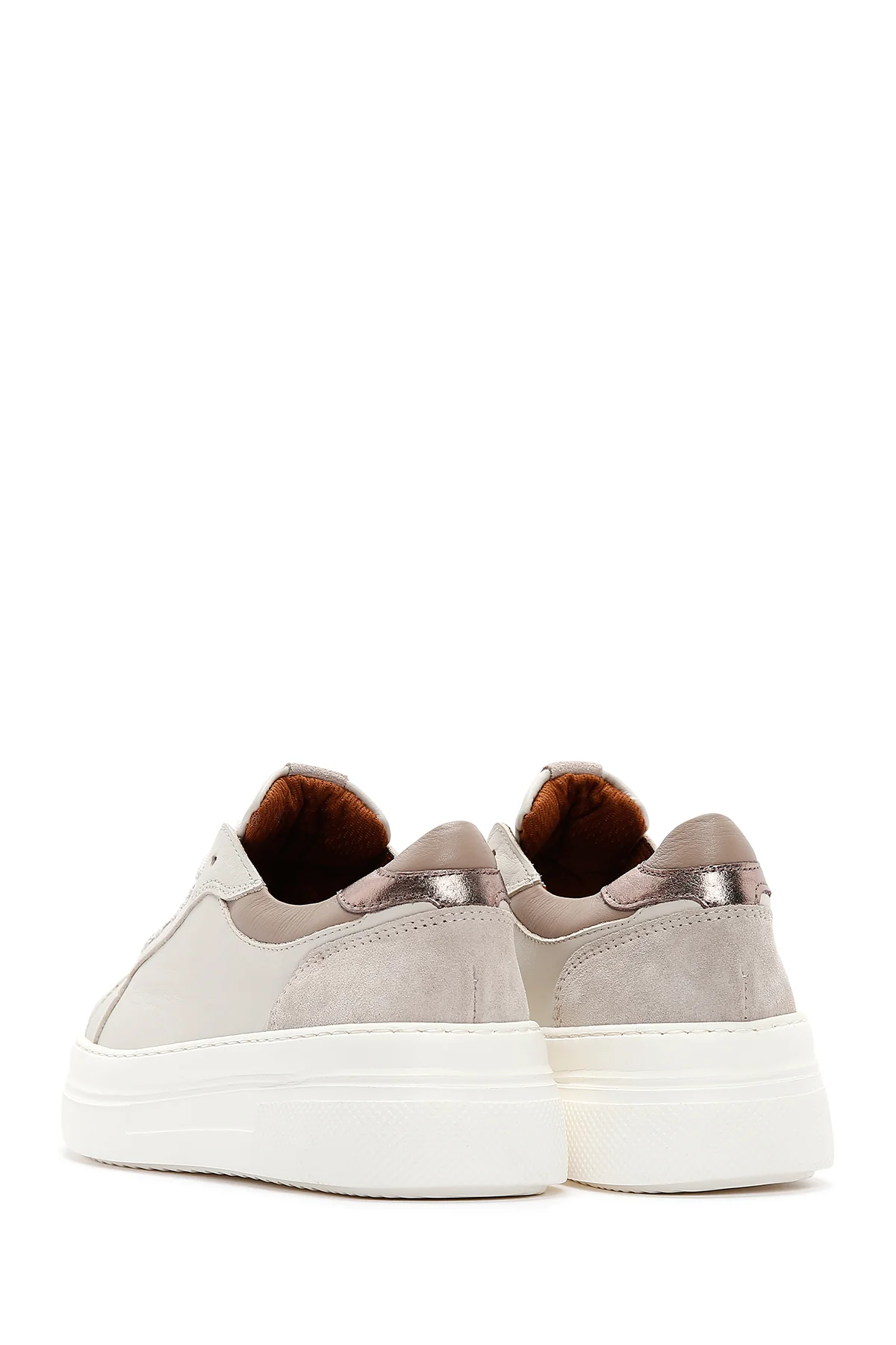 Kadın Bej Deri Kalın Tabanlı Sneaker - Image 5