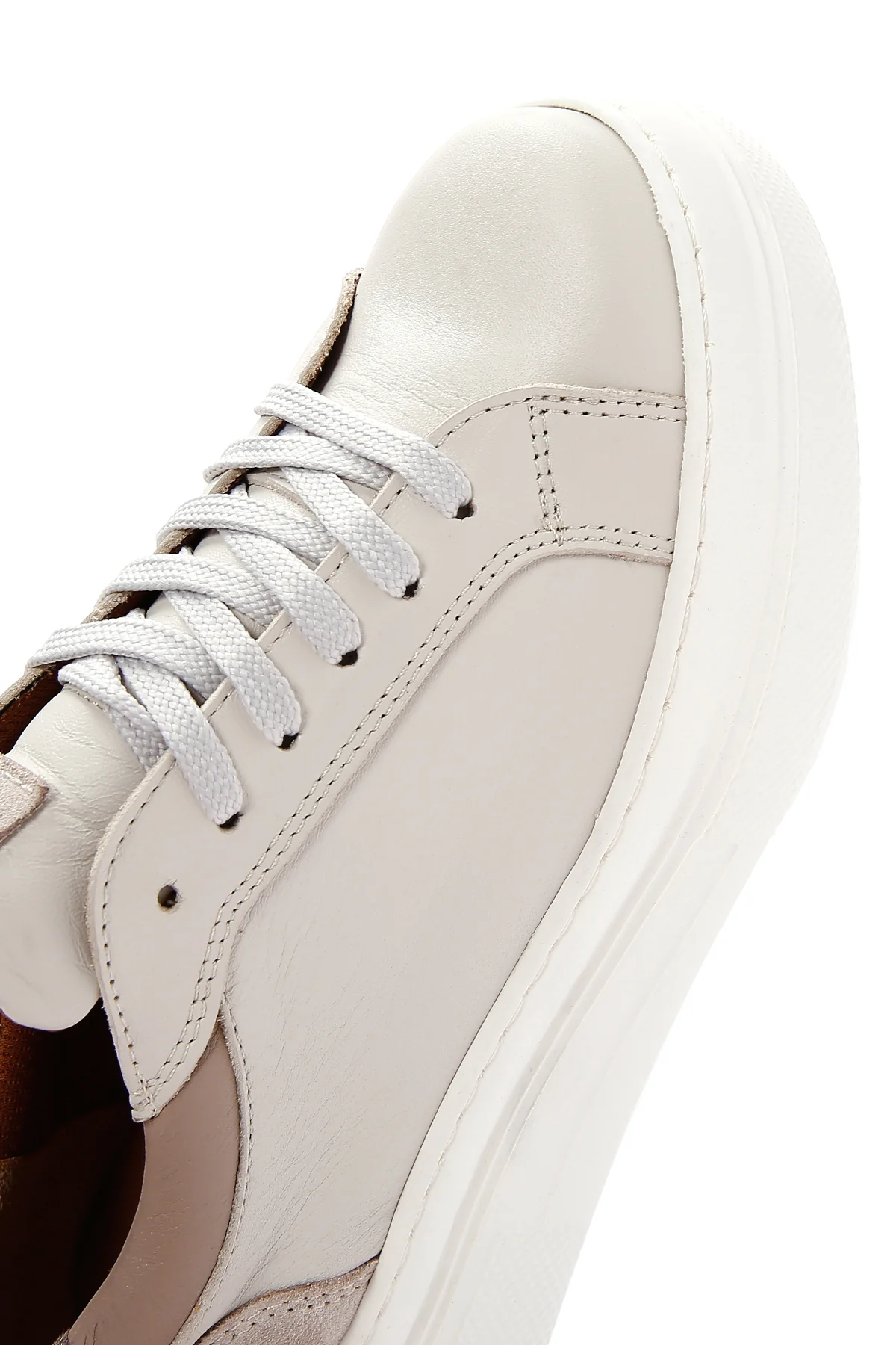 Kadın Bej Deri Kalın Tabanlı Sneaker - Image 9
