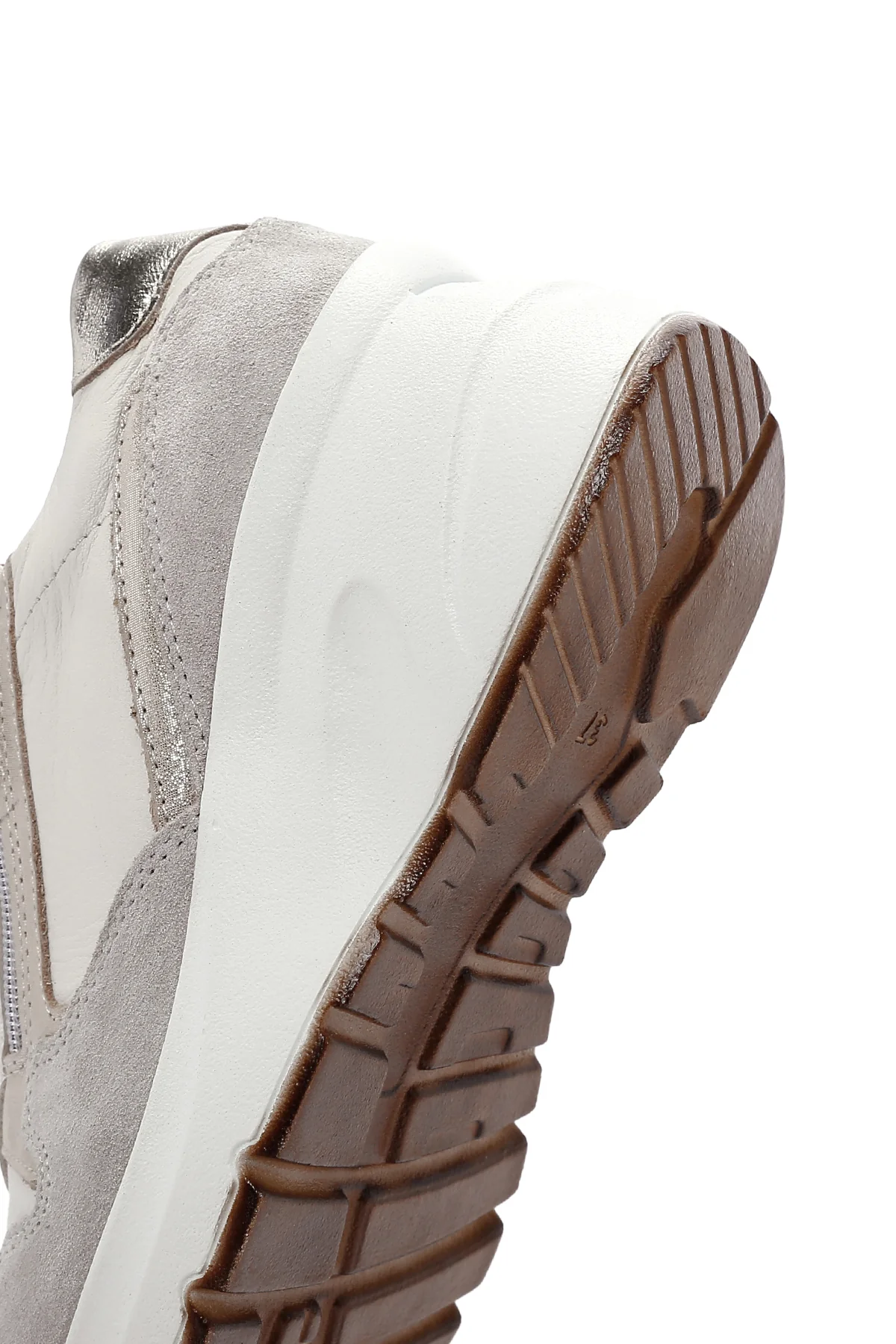Kadın Bej Deri Kalın Tabanlı Sneaker - Image 7