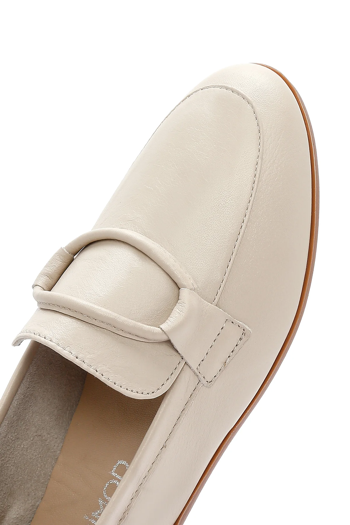 Kadın Bej Deri Maskülen Loafer - Image 8