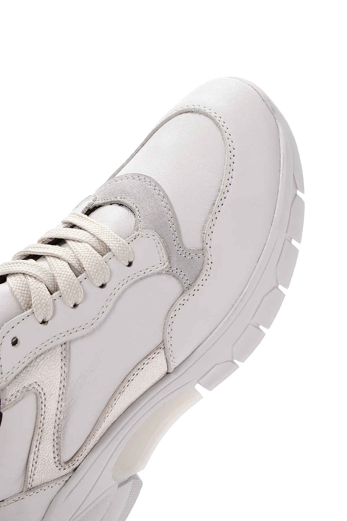 Kadın Bej Deri Sneaker - Image 9