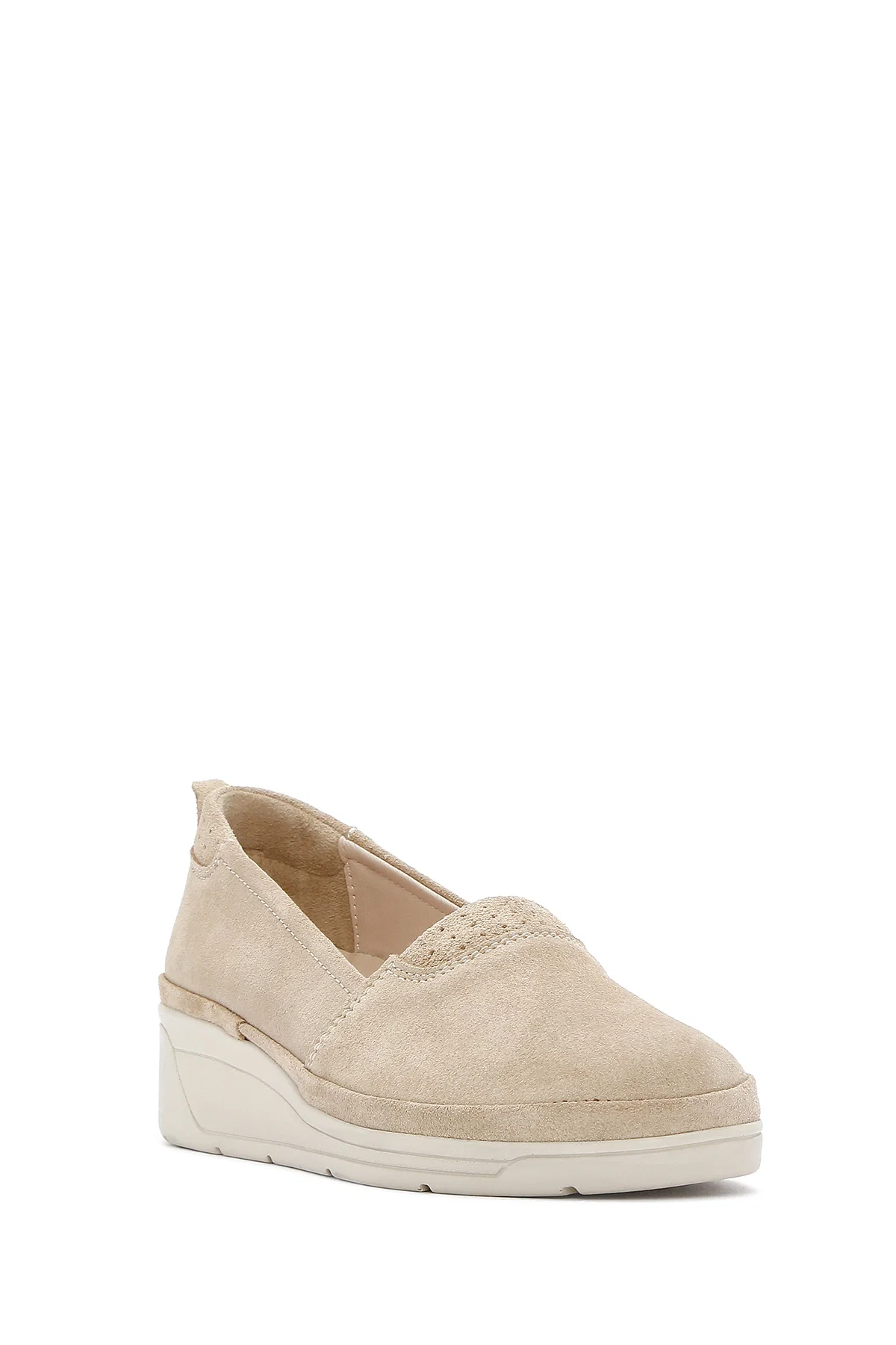 Kadın Bej Dolgu Topuklu Süet Deri Comfort Loafer - Image 6