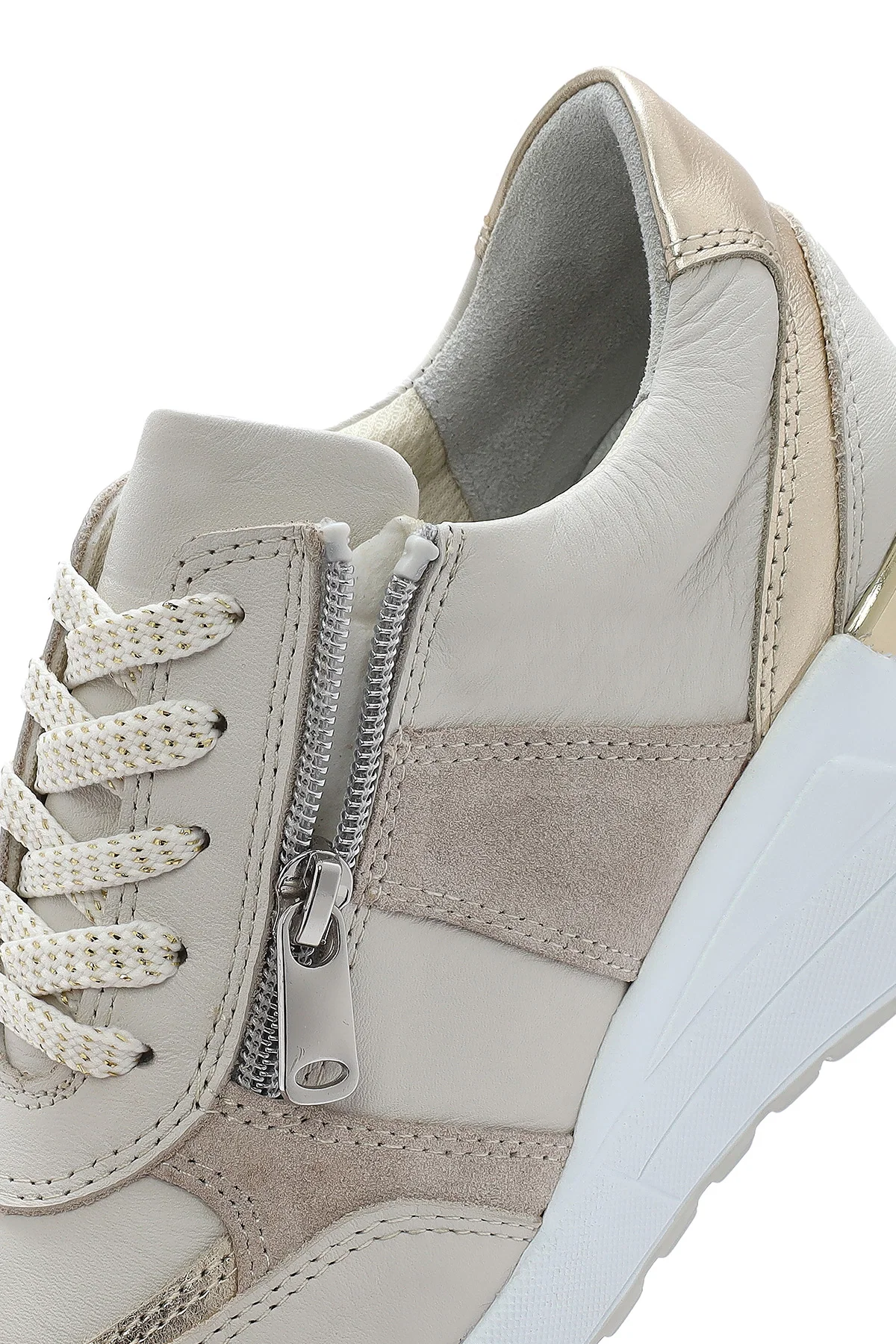 Kadın Bej Dolgu Topuklu Yandan Fermuarlı Deri Sneaker - Image 10