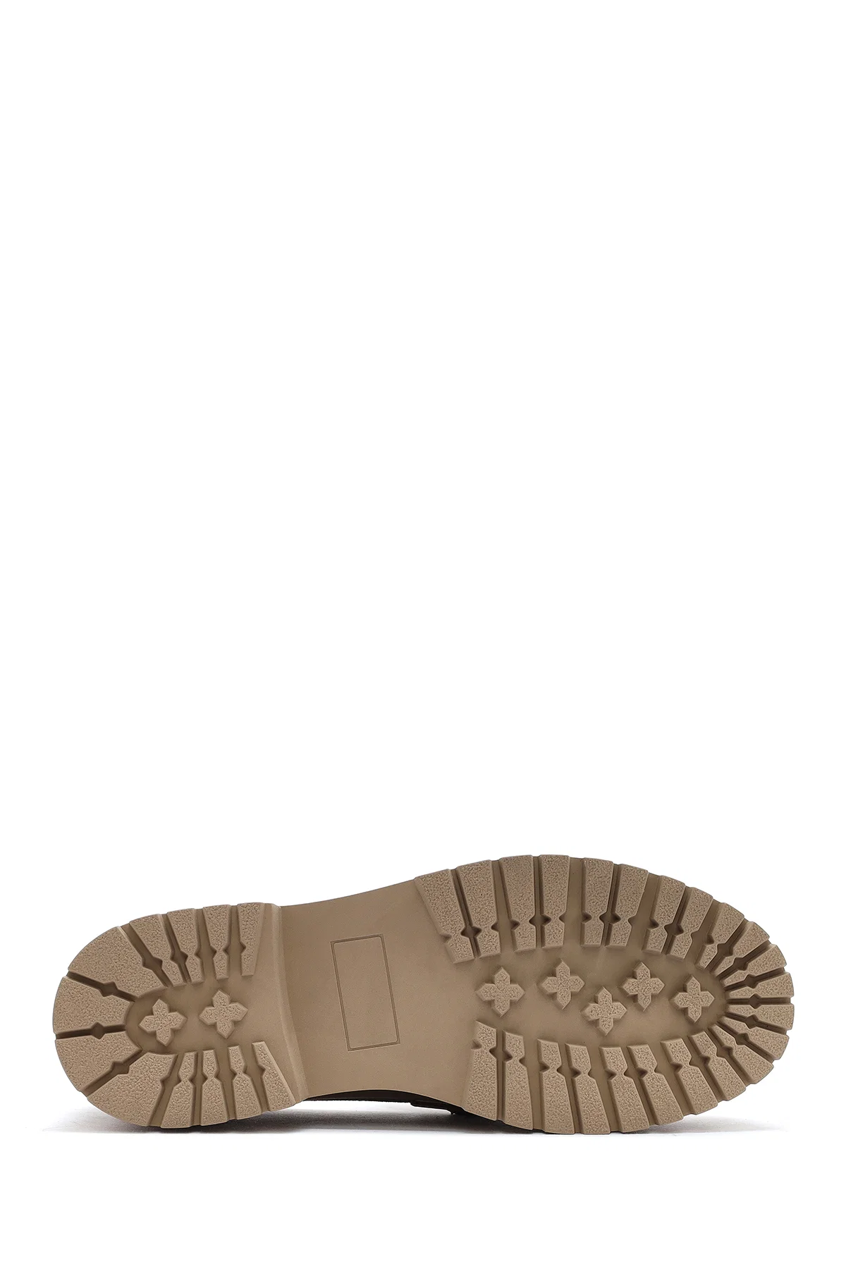 Kadın Bej Kalın Tabanlı Aksesuarlı Süet Deri Maskülen Loafer - Image 4