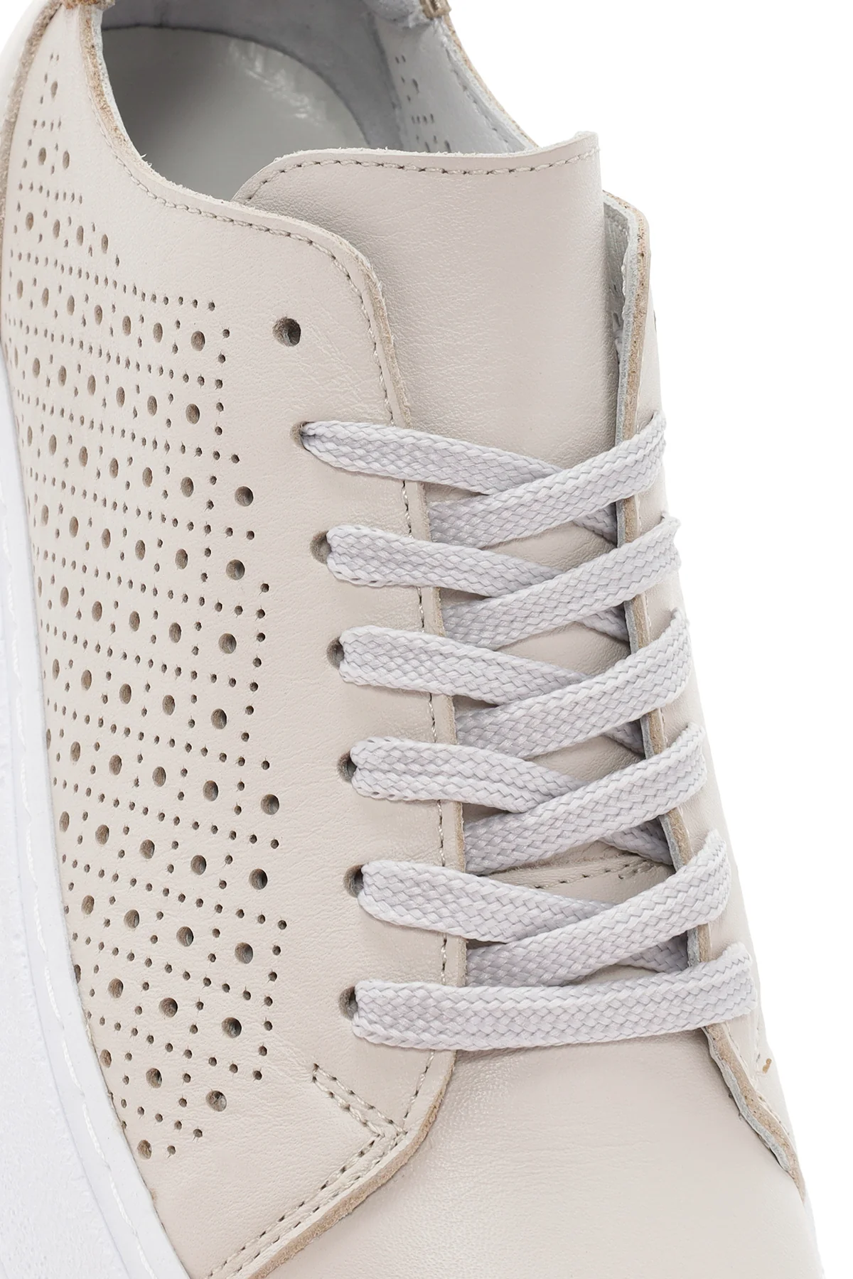 Kadın Bej Kalın Tabanlı Bağcıklı Deri Sneaker - Image 9