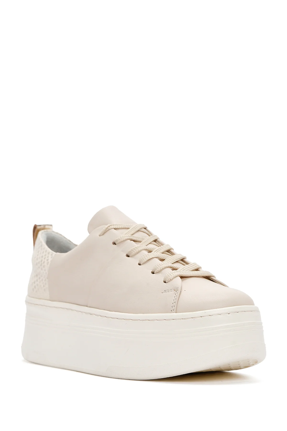 Kadın Bej Kalın Tabanlı Bağcıklı Deri Sneaker - Image 6
