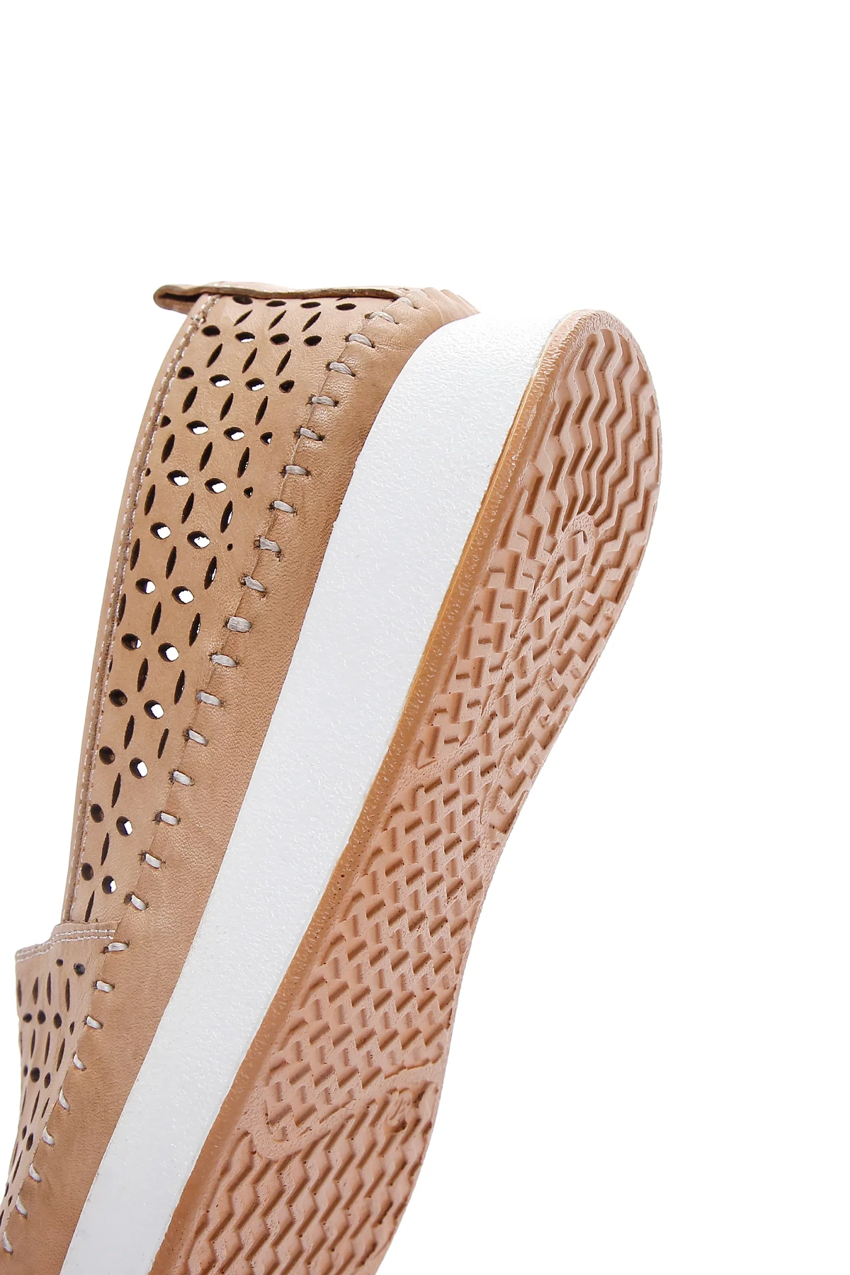 Kadın Bej Kalın Tabanlı Deri Comfort Loafer - Image 8