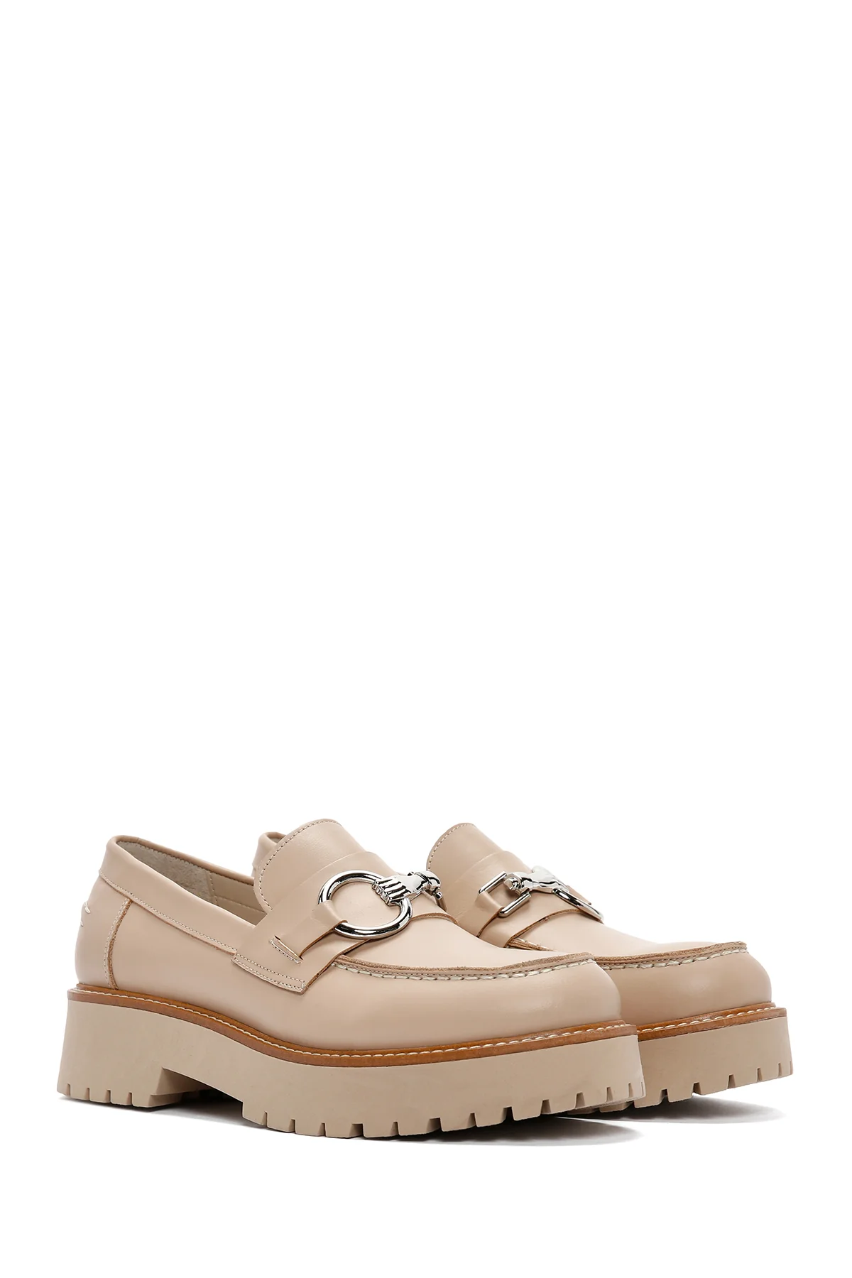 Kadın Bej Kalın Tabanlı Deri Maskülen Loafer - Image 3