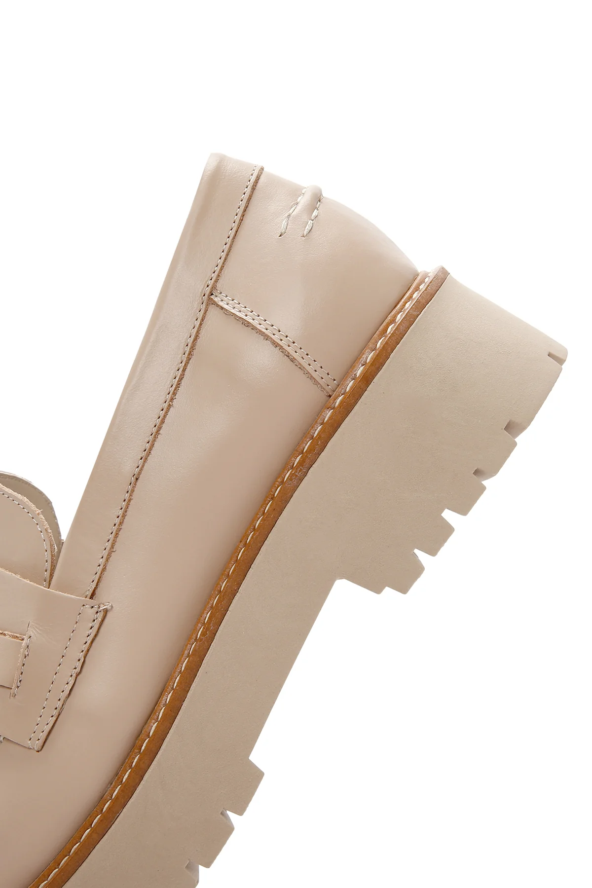 Kadın Bej Kalın Tabanlı Deri Maskülen Loafer - Image 7