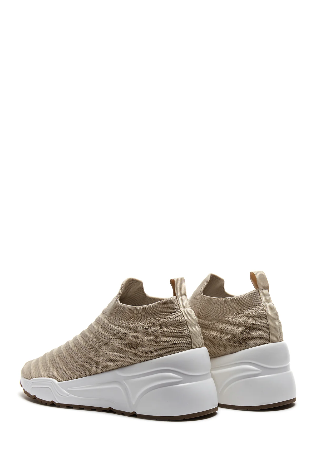 Kadın Bej Kalın Tabanlı Sneaker - Image 5