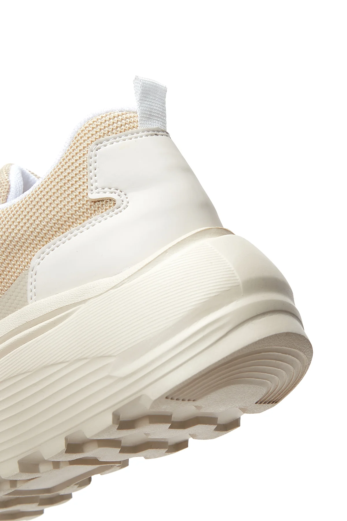 Kadın Bej Kalın Tabanlı Sneaker - Image 8
