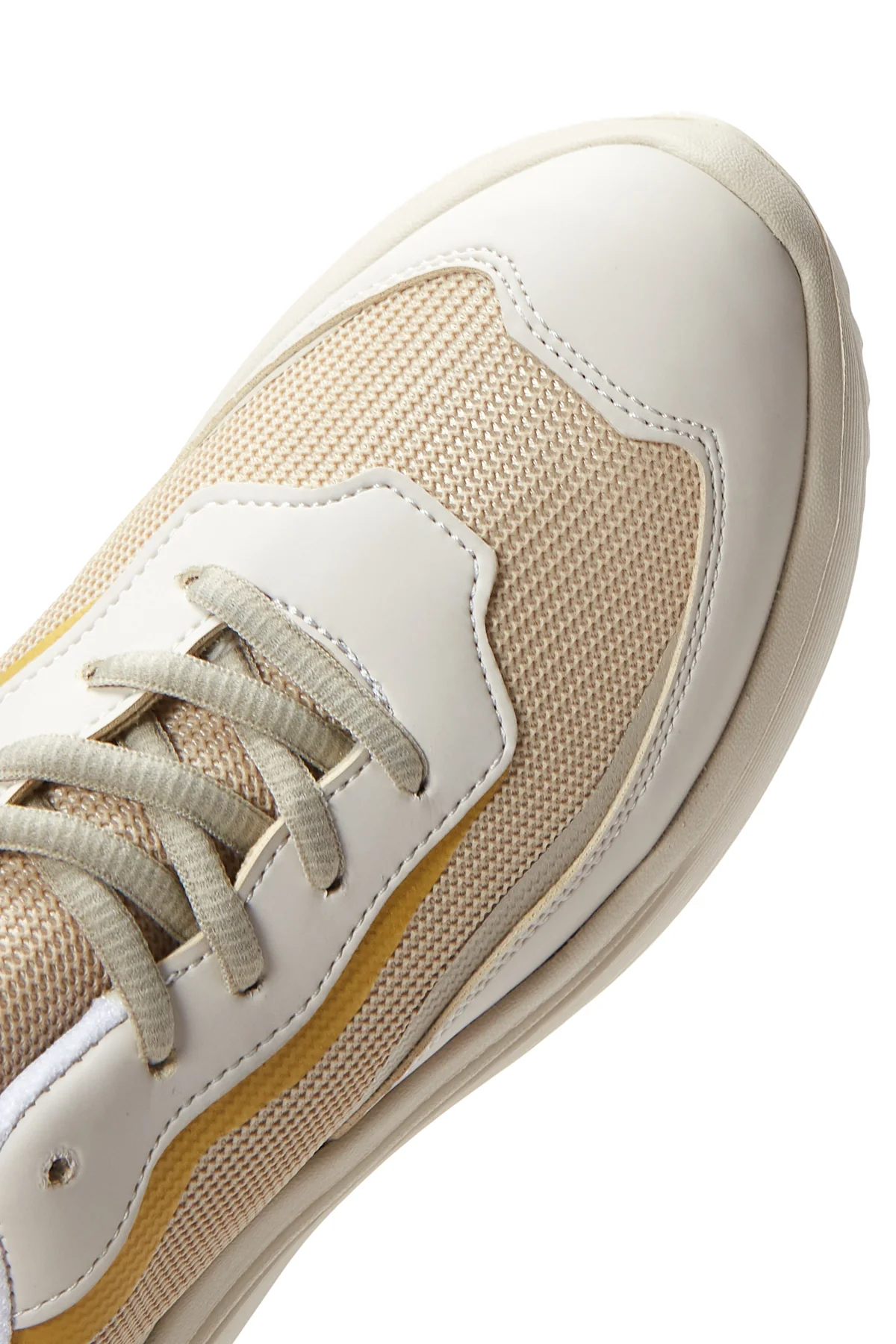 Kadın Bej Kalın Tabanlı Sneaker - Image 9