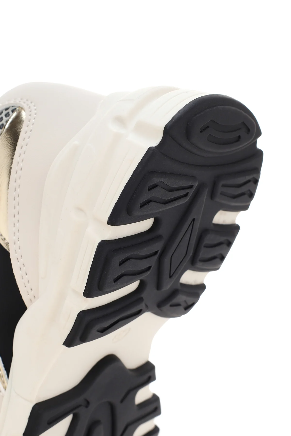 Kadın Bej Kalın Tabanlı Sneaker - Image 8