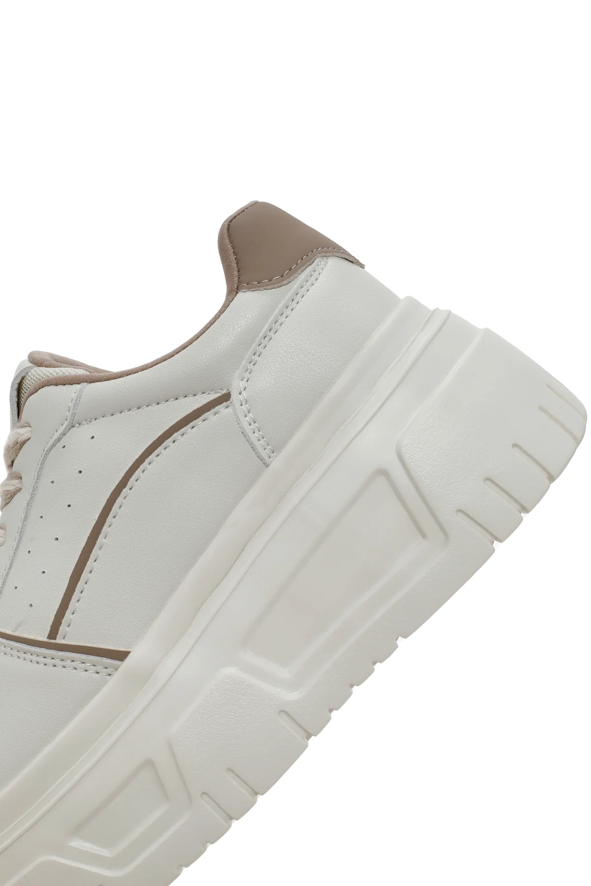 Kadın Bej Kalın Tabanlı Sneaker - Image 7