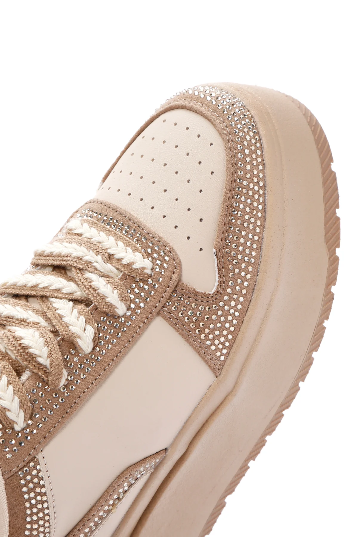Kadın Bej Kalın Tabanlı Taşlı Bağcıklı Sneaker - Image 9