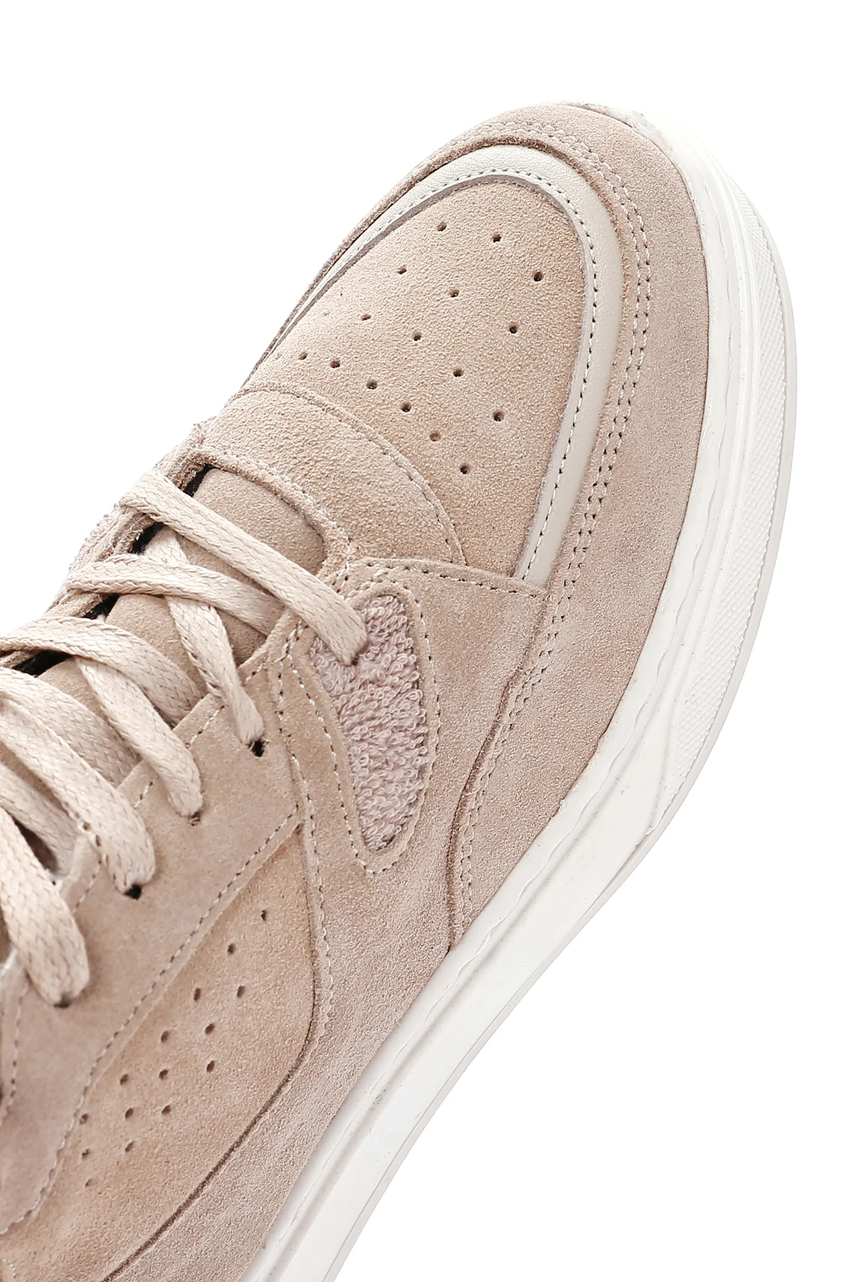 Kadın Bej Süet Deri Bilekli Sneaker - Image 9