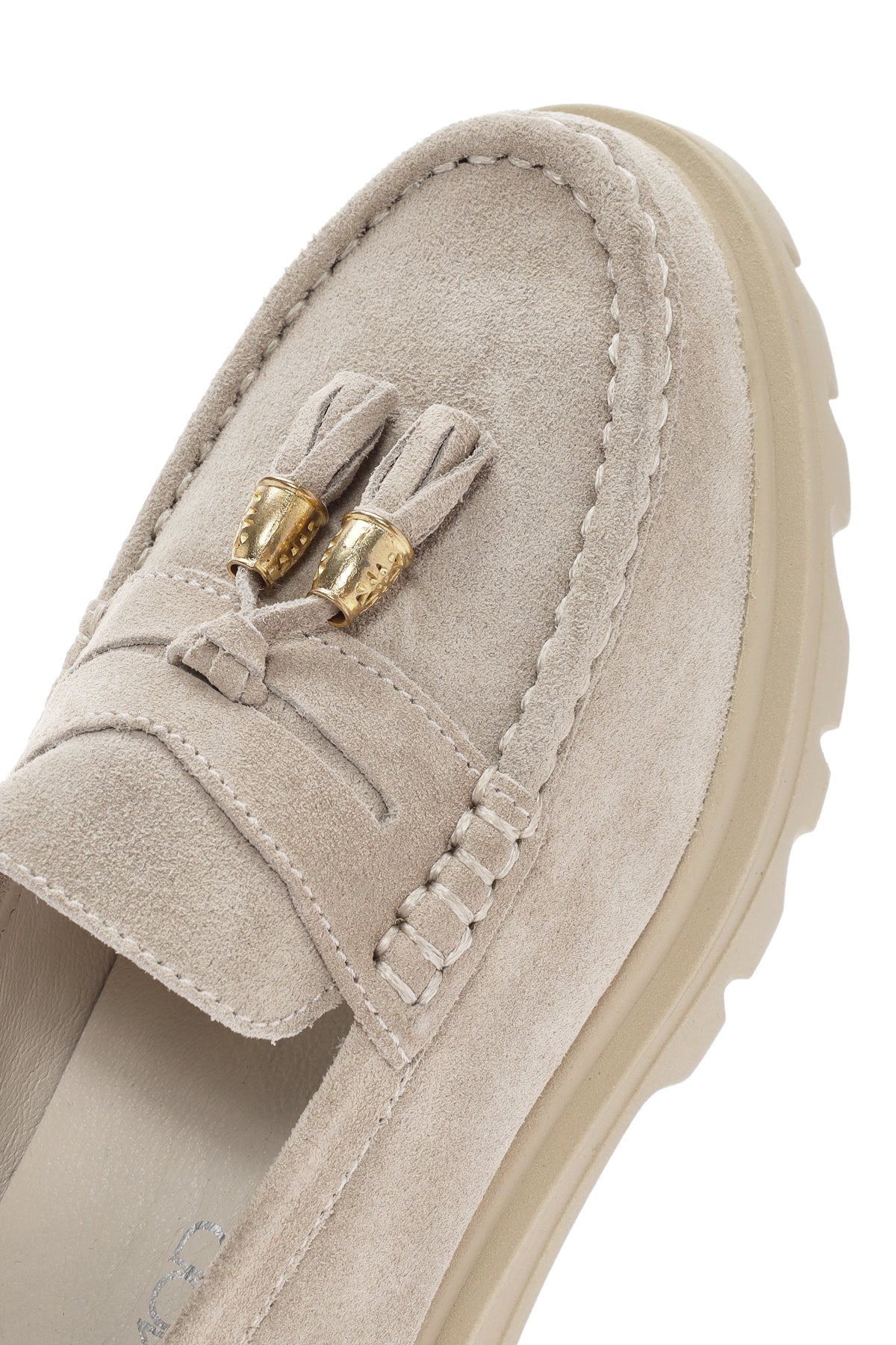 Kadın Bej Süet Deri Maskülen Loafer - Image 10