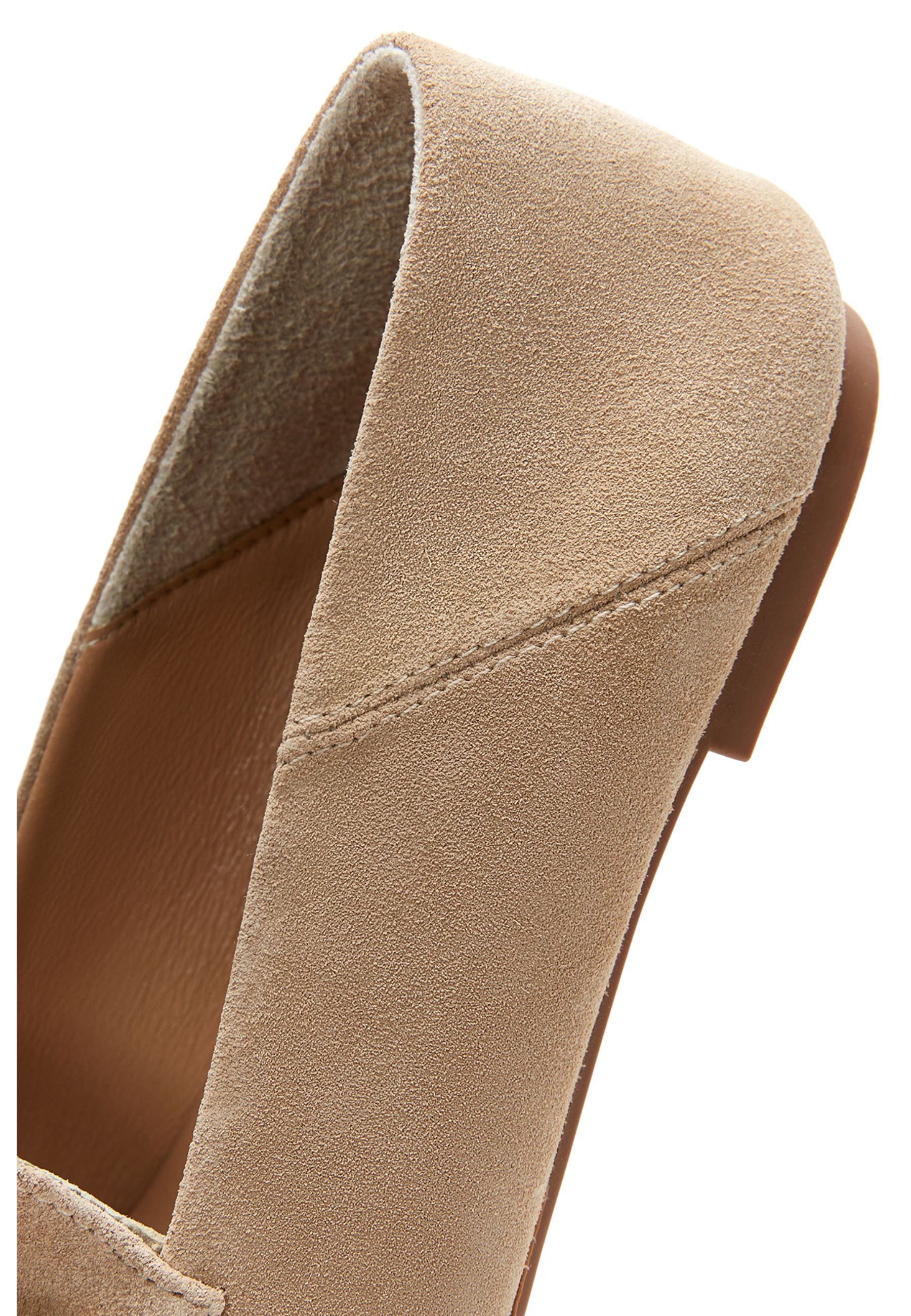 Kadın Bej Süet Deri Maskülen Loafer - Image 8