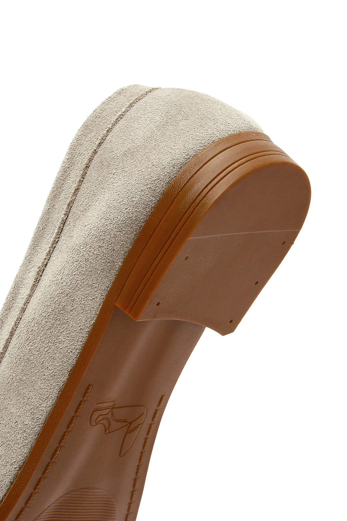 Kadın Bej Süet Deri Maskülen Loafer - Image 8