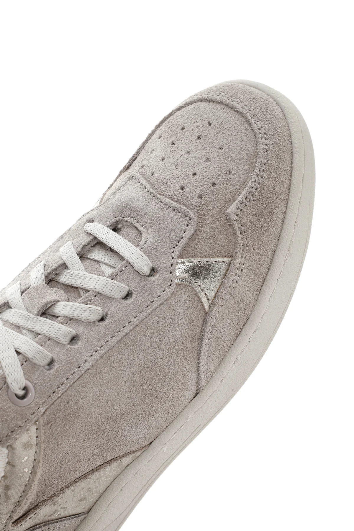Kadın Bej Süet Deri Sneaker - Image 10
