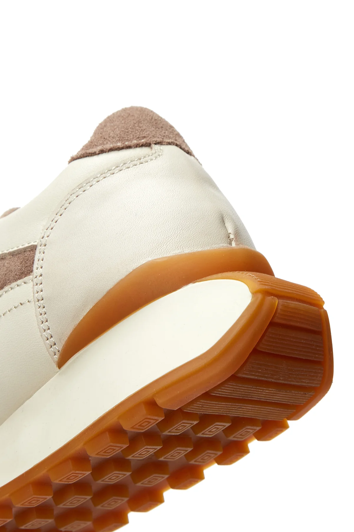 Kadın Bej Süet Detaylı Deri Sneaker - Image 8