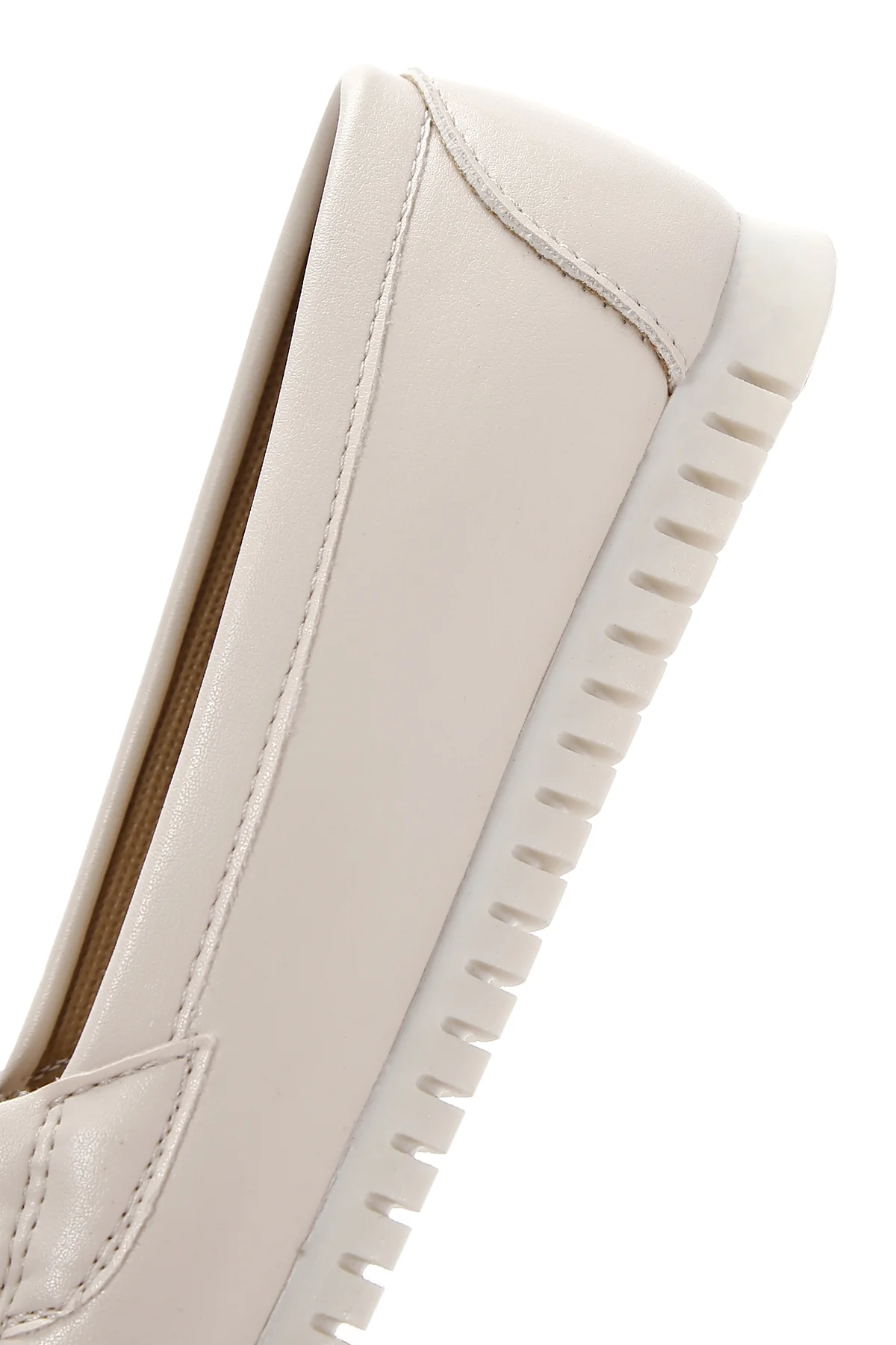 Kadın Bej Toka Detaylı Loafer - Image 7