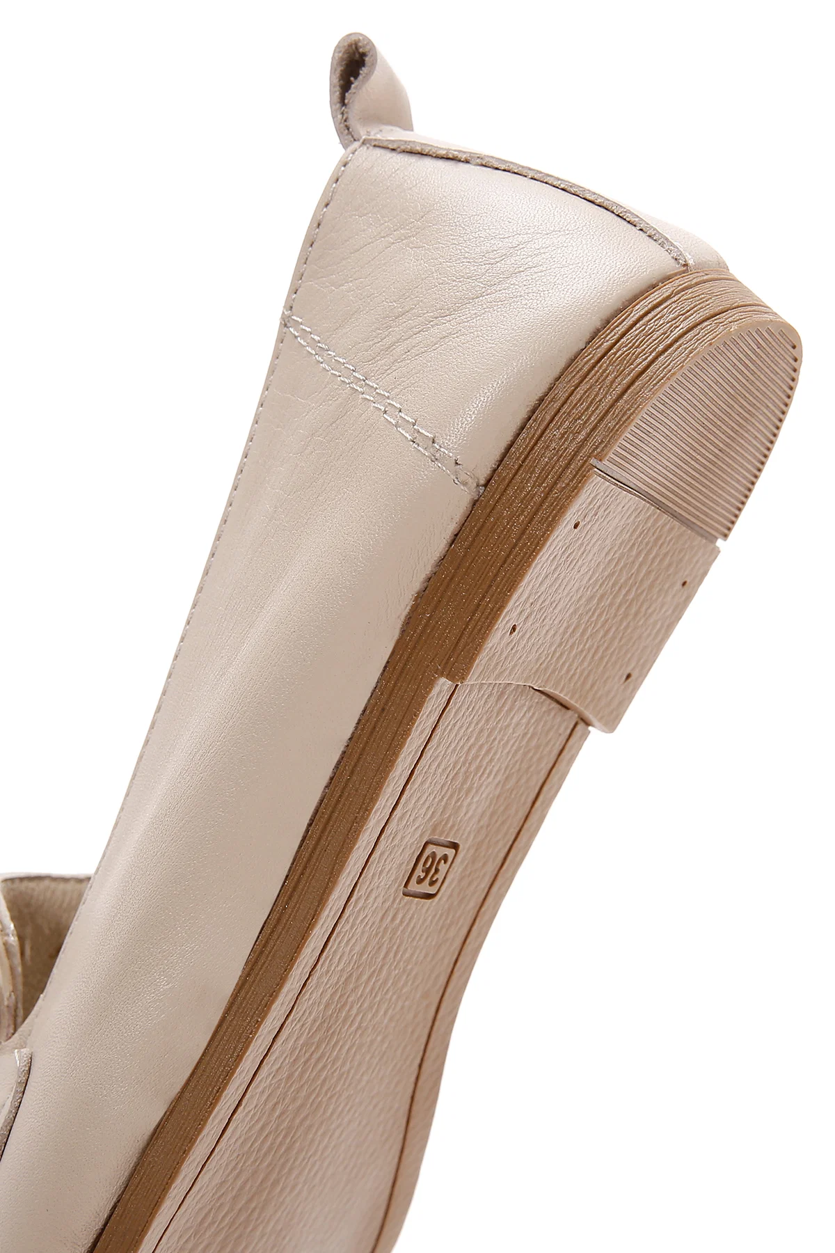 Kadın Bej Tokalı Deri Maskülen Loafer - Image 8