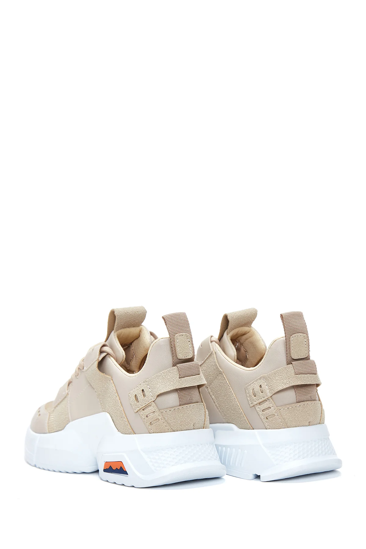 Kadın Bej Yüksek Taban Sneaker - Image 5