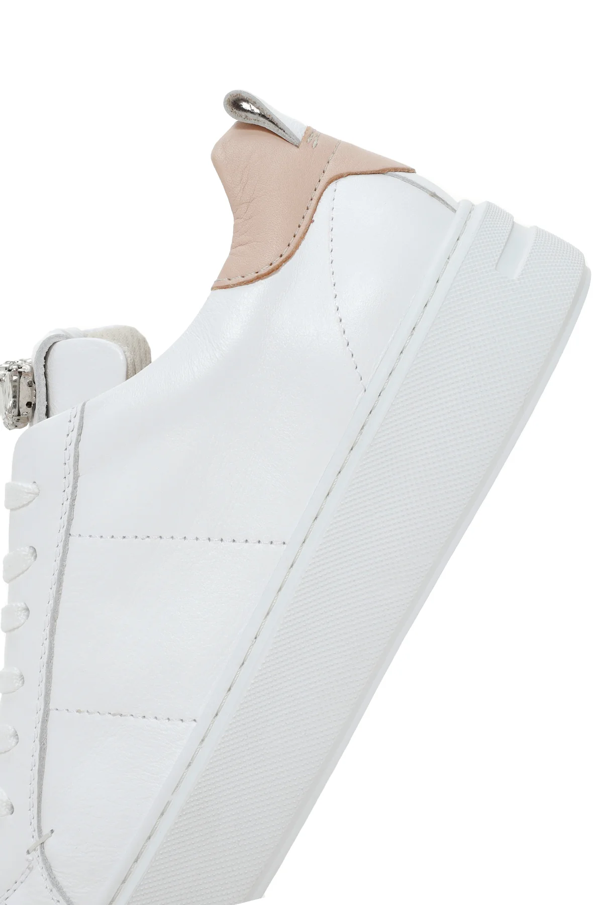Kadın Beyaz Bağcıklı Aksesuar Detaylı Deri Sneaker - Image 8