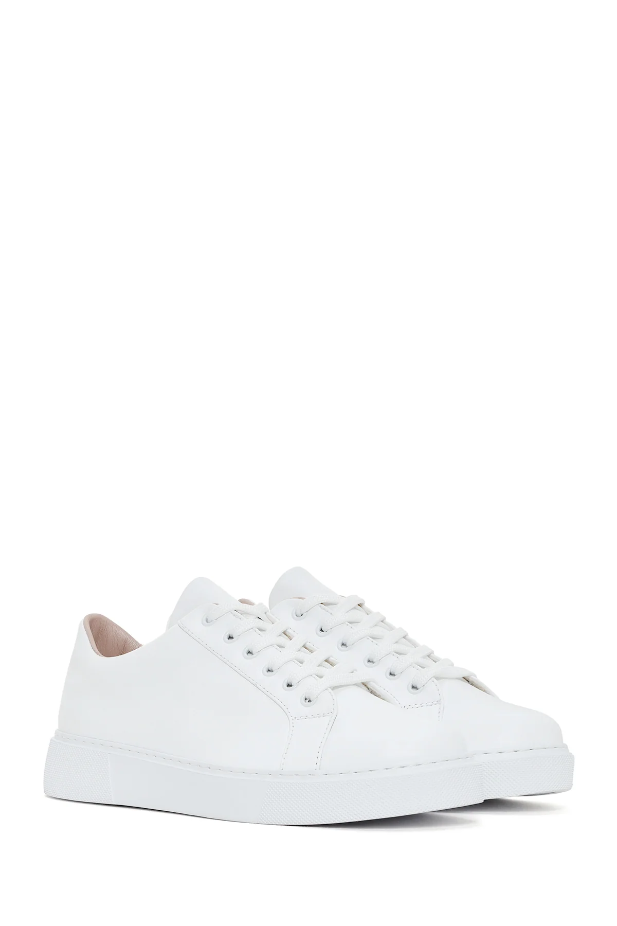 Kadın Beyaz Bağcıklı Deri Sneaker - Image 3