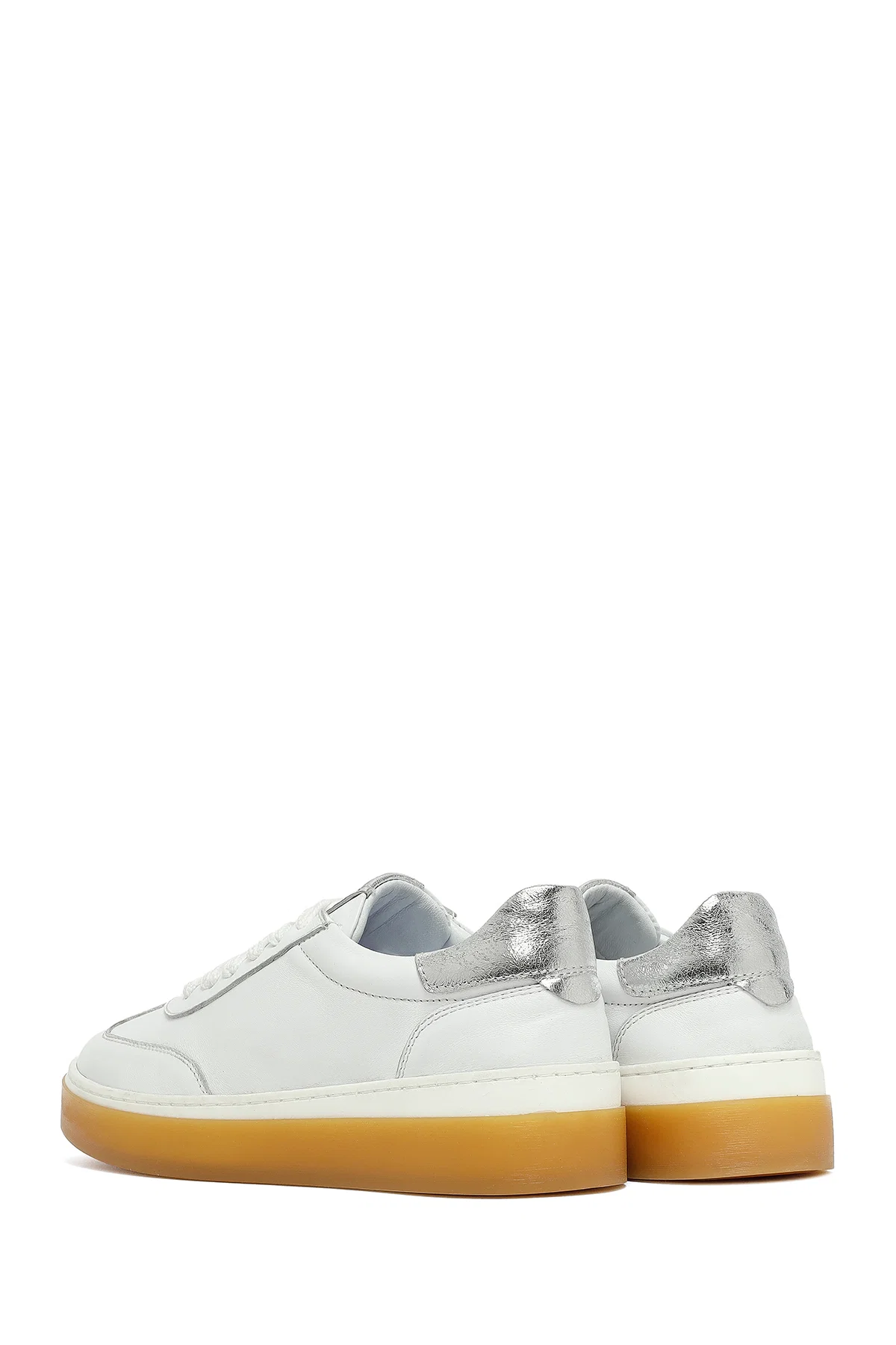 Kadın Beyaz Bağcıklı Deri Sneaker - Image 5