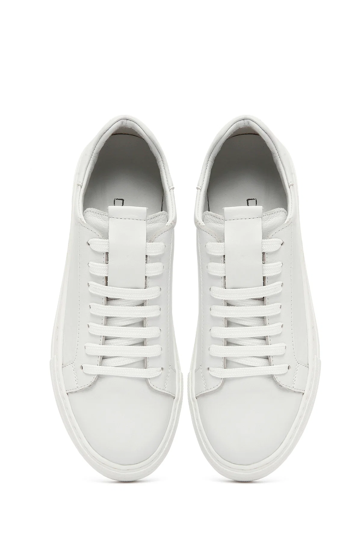 Kadın Beyaz Bağcıklı Deri Sneaker - Image 7