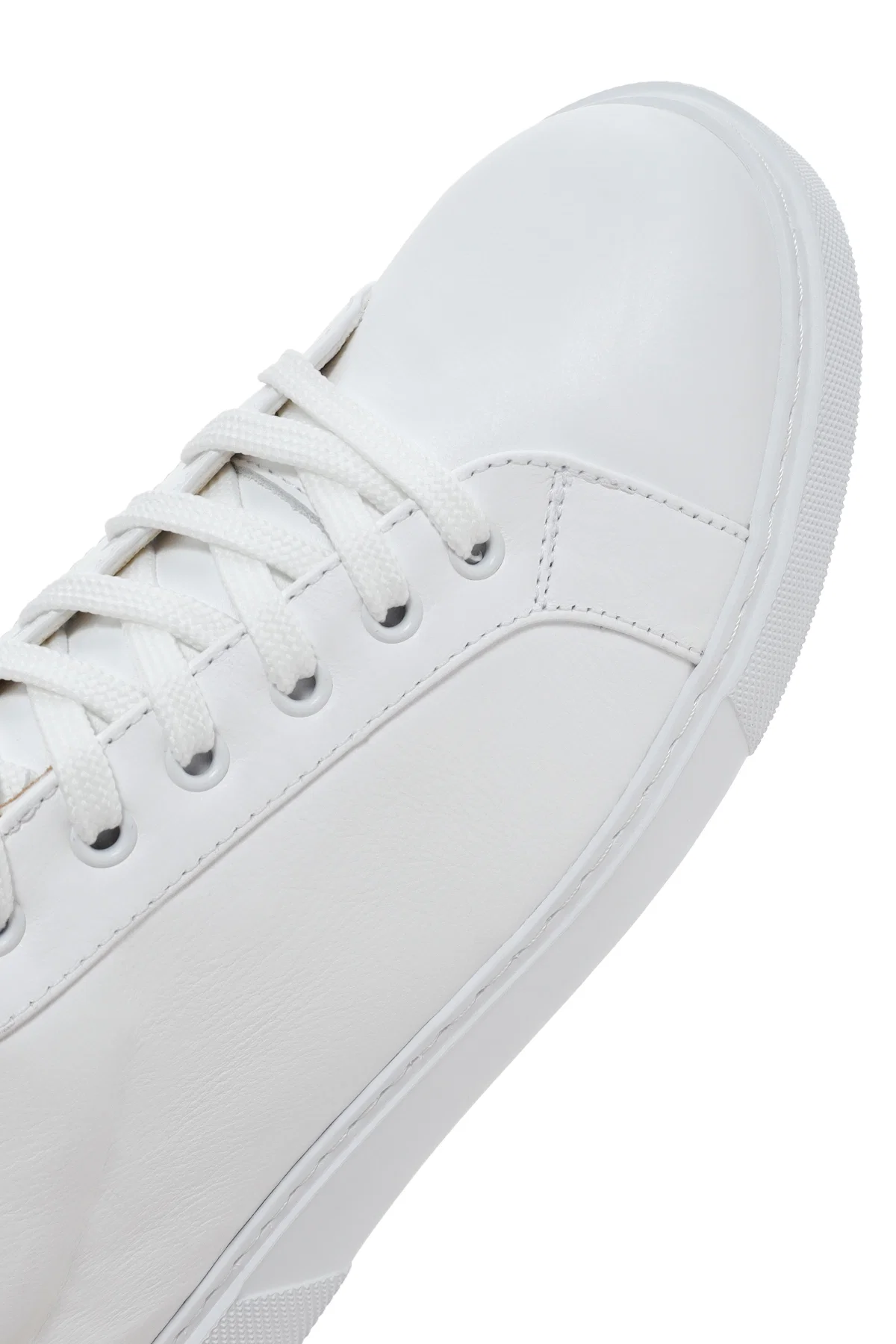 Kadın Beyaz Bağcıklı Deri Sneaker - Image 10