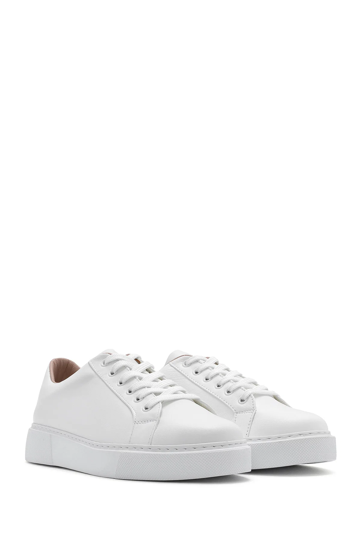 Kadın Beyaz Bağcıklı Deri Sneaker - Image 3