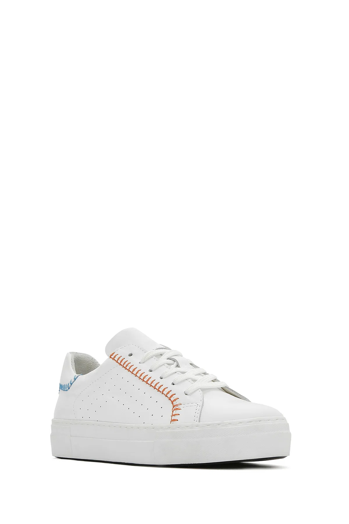 Kadın Beyaz Bağcıklı Deri Sneaker - Image 6