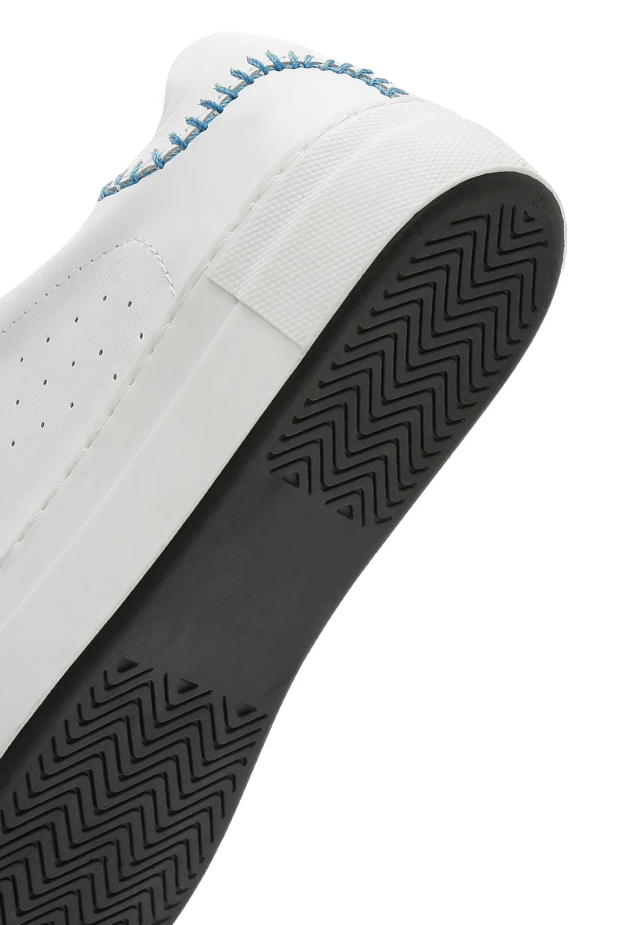 Kadın Beyaz Bağcıklı Deri Sneaker - Image 8