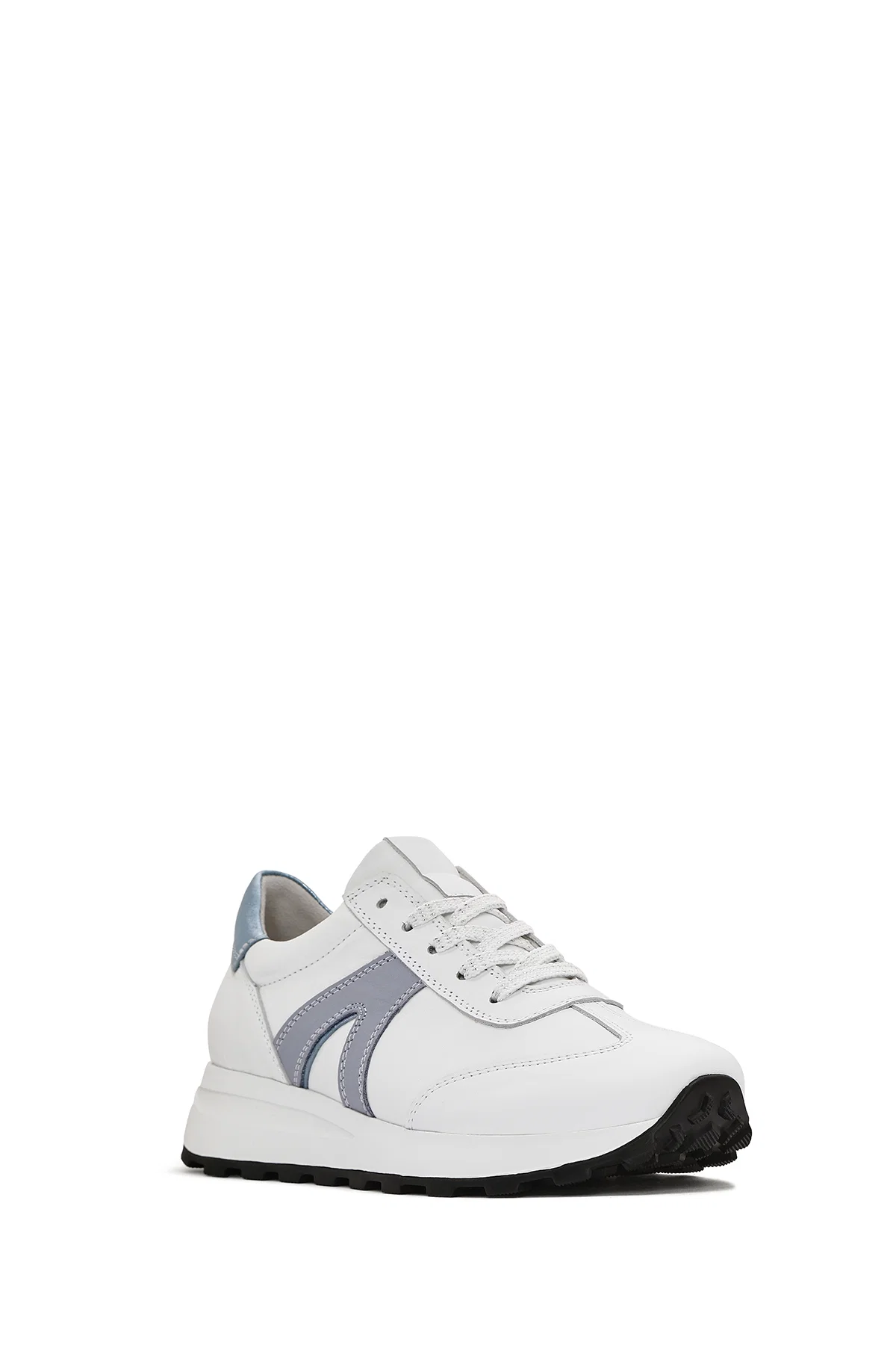 Kadın Beyaz Bağcıklı Deri Sneaker - Image 6